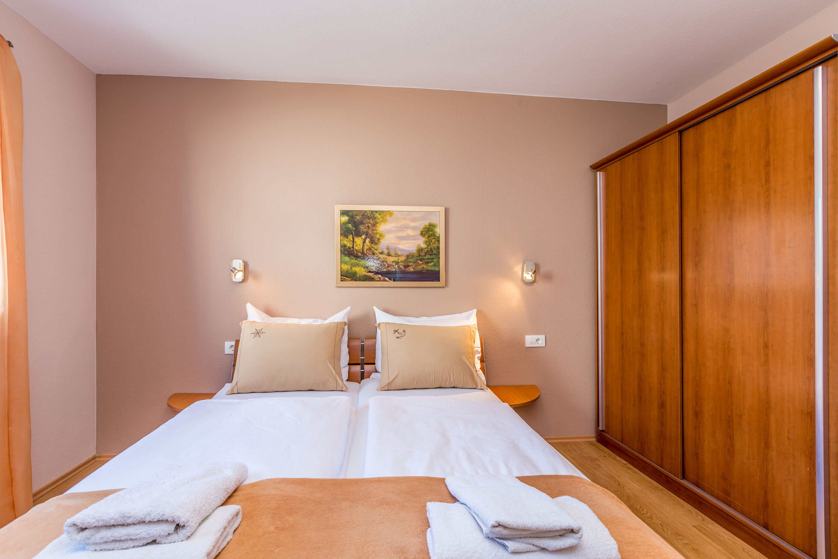 Apartments Ana 15491-A1
