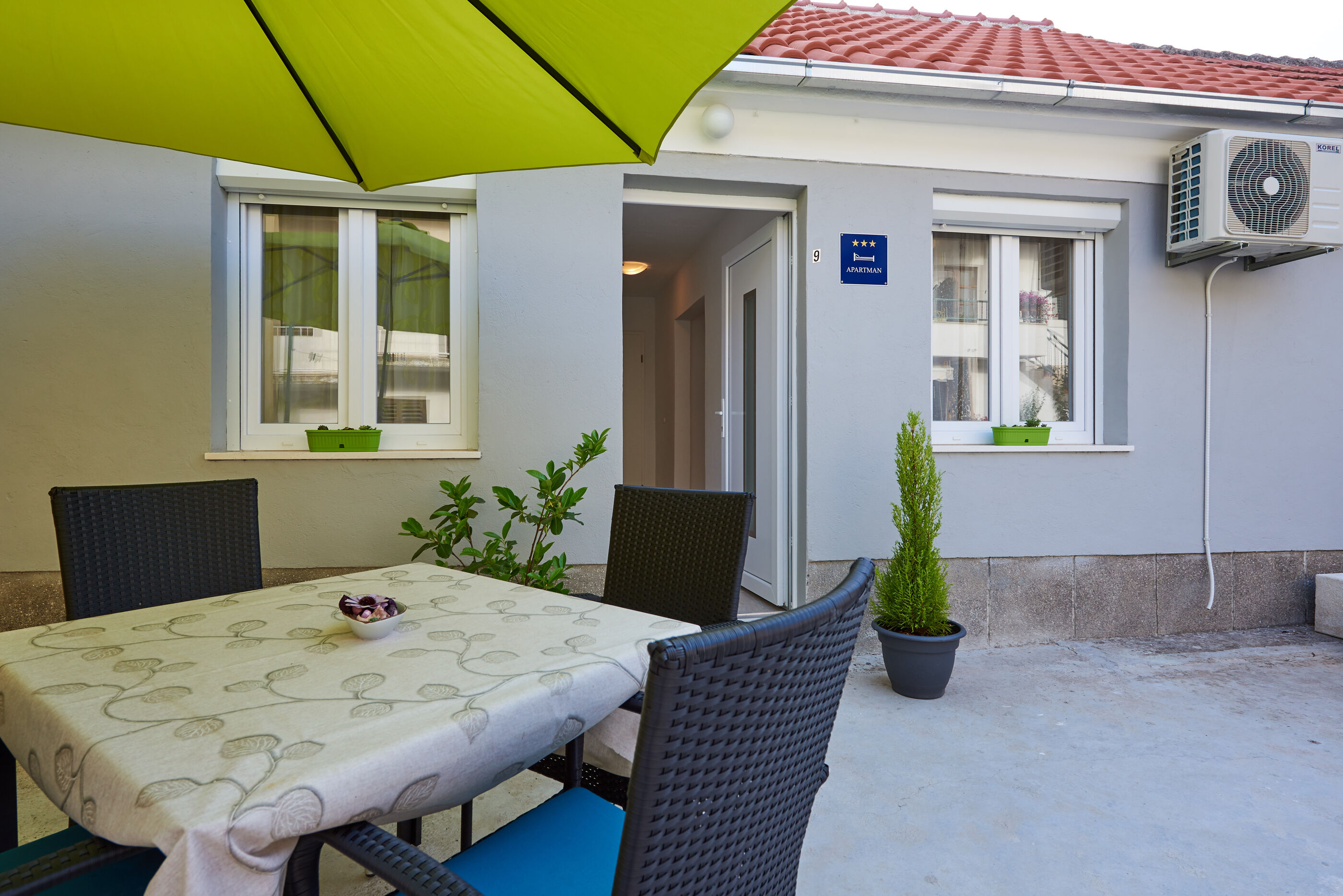 House Dvor 91031-K1