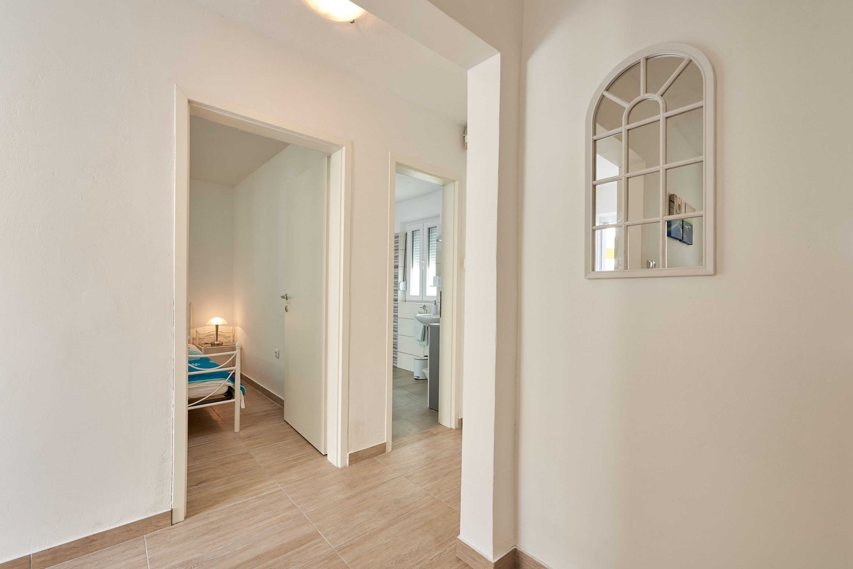 House Dvor 91031-K1