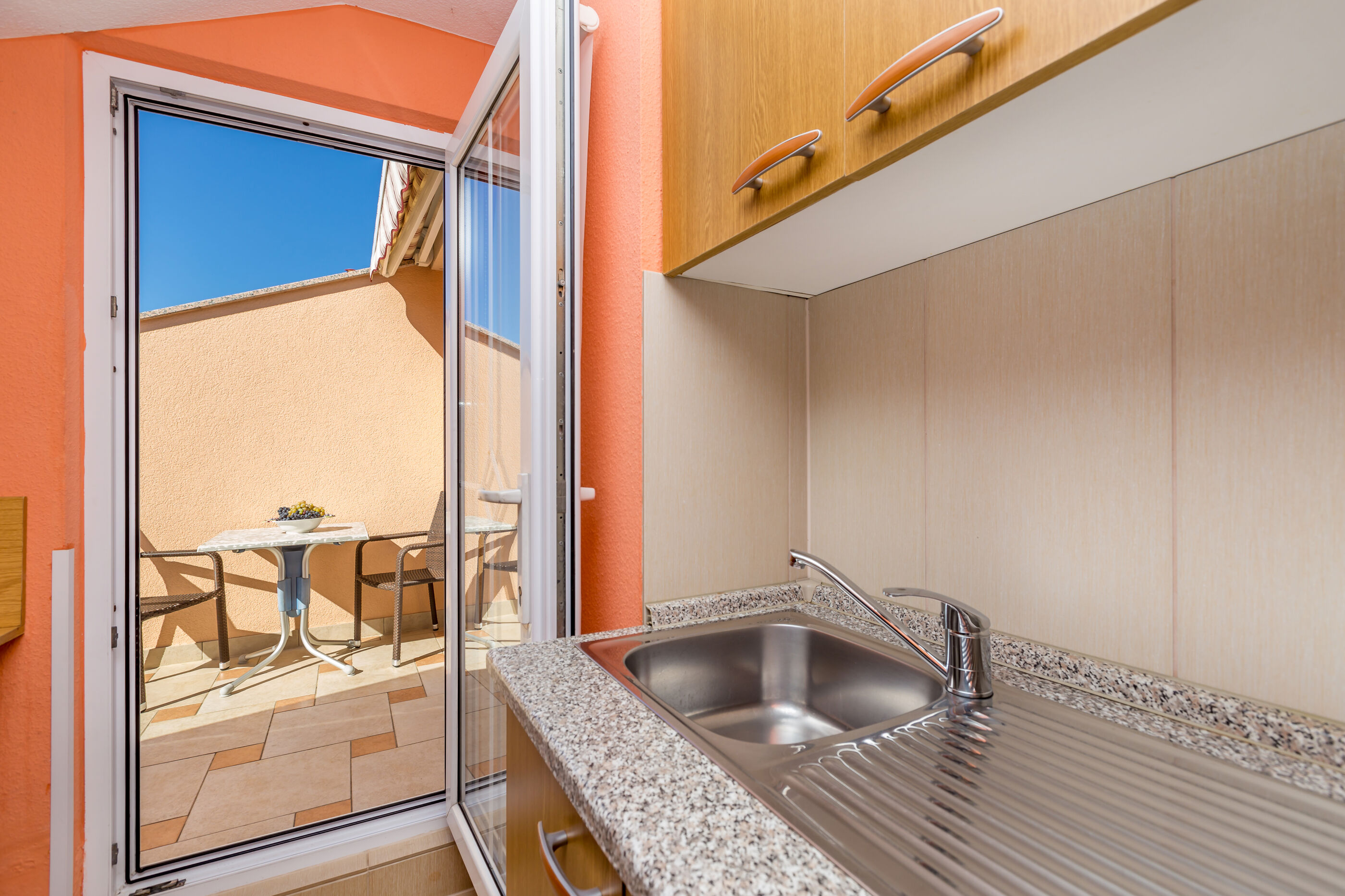 Apartments Ana 15491-A2