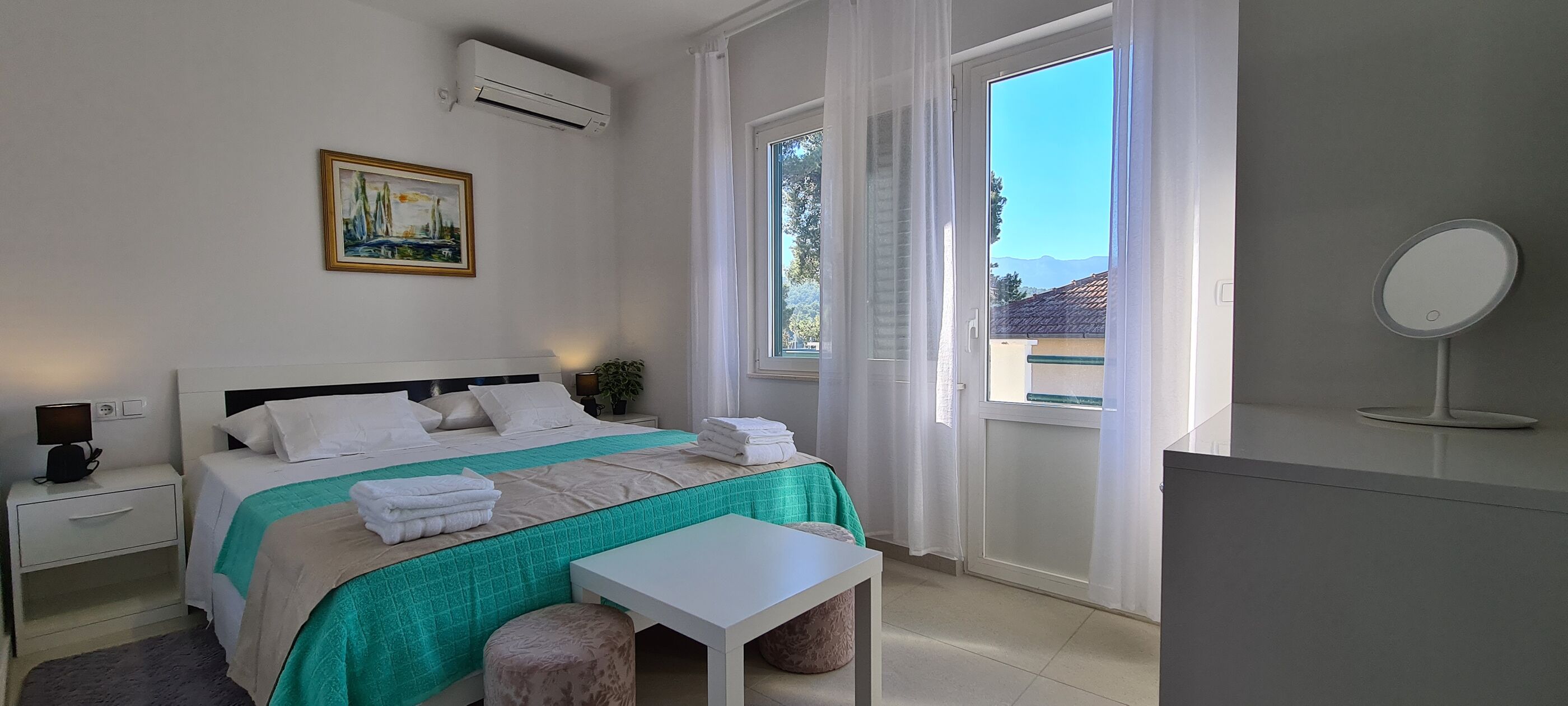 Apartments Pleasures 91051-A1