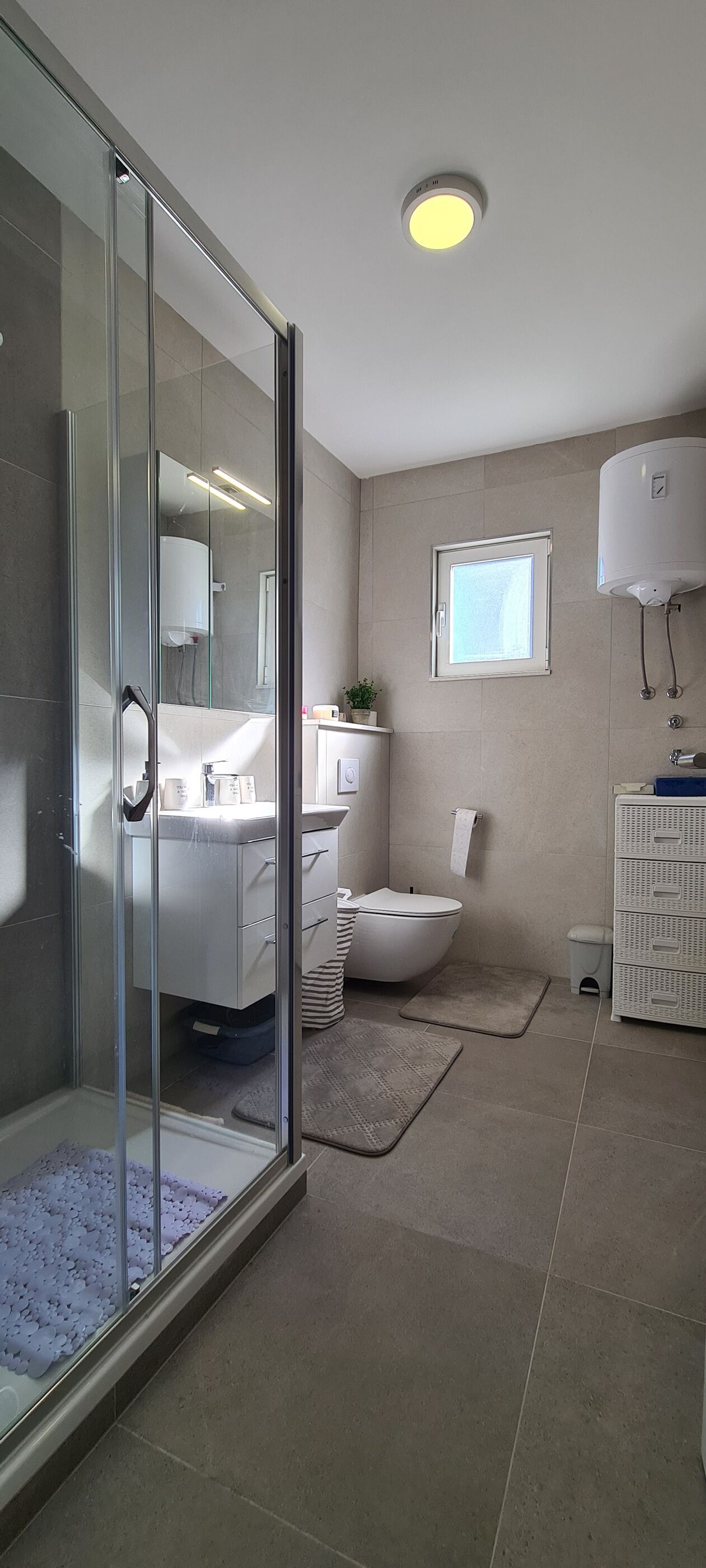 Apartments Pleasures 91051-A1