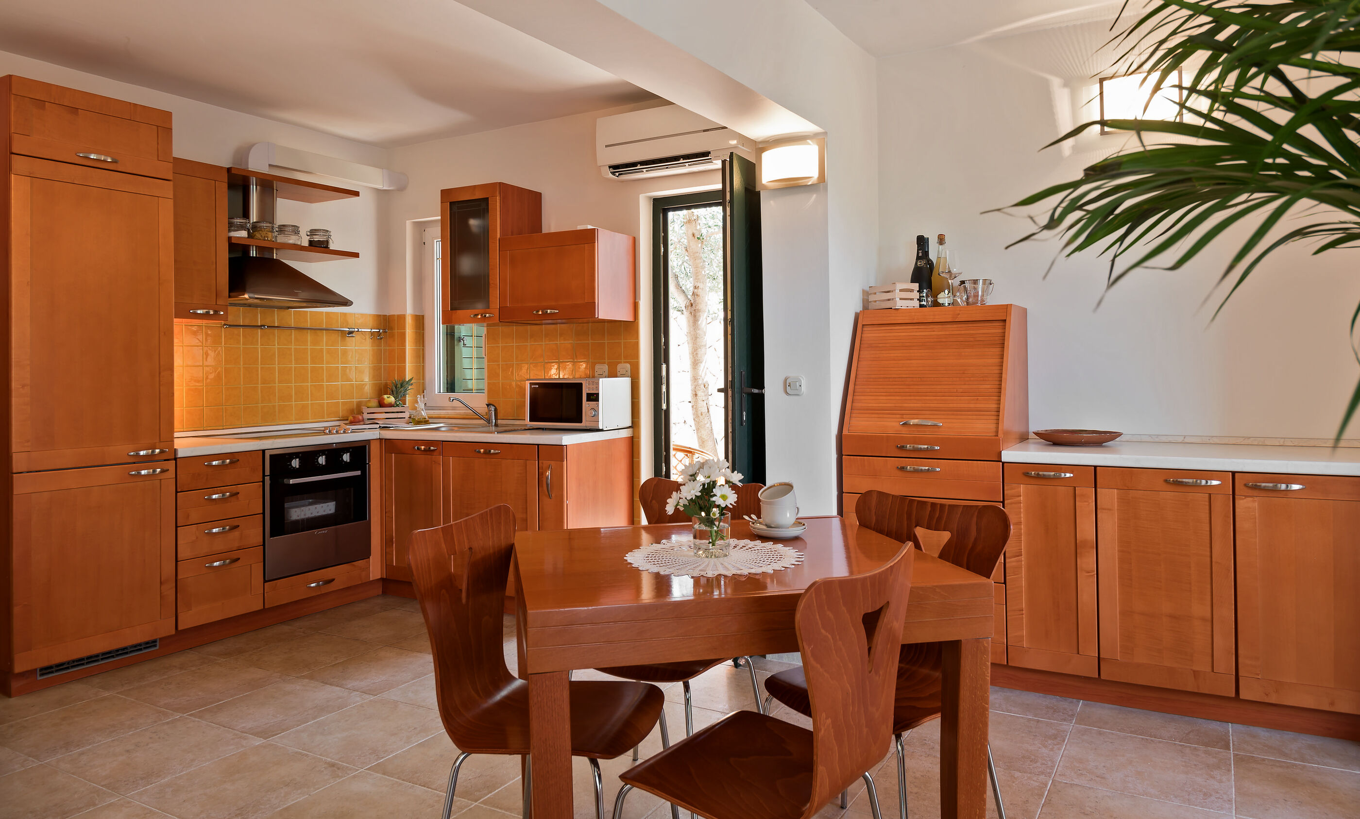 Apartments Roza 91041-A2