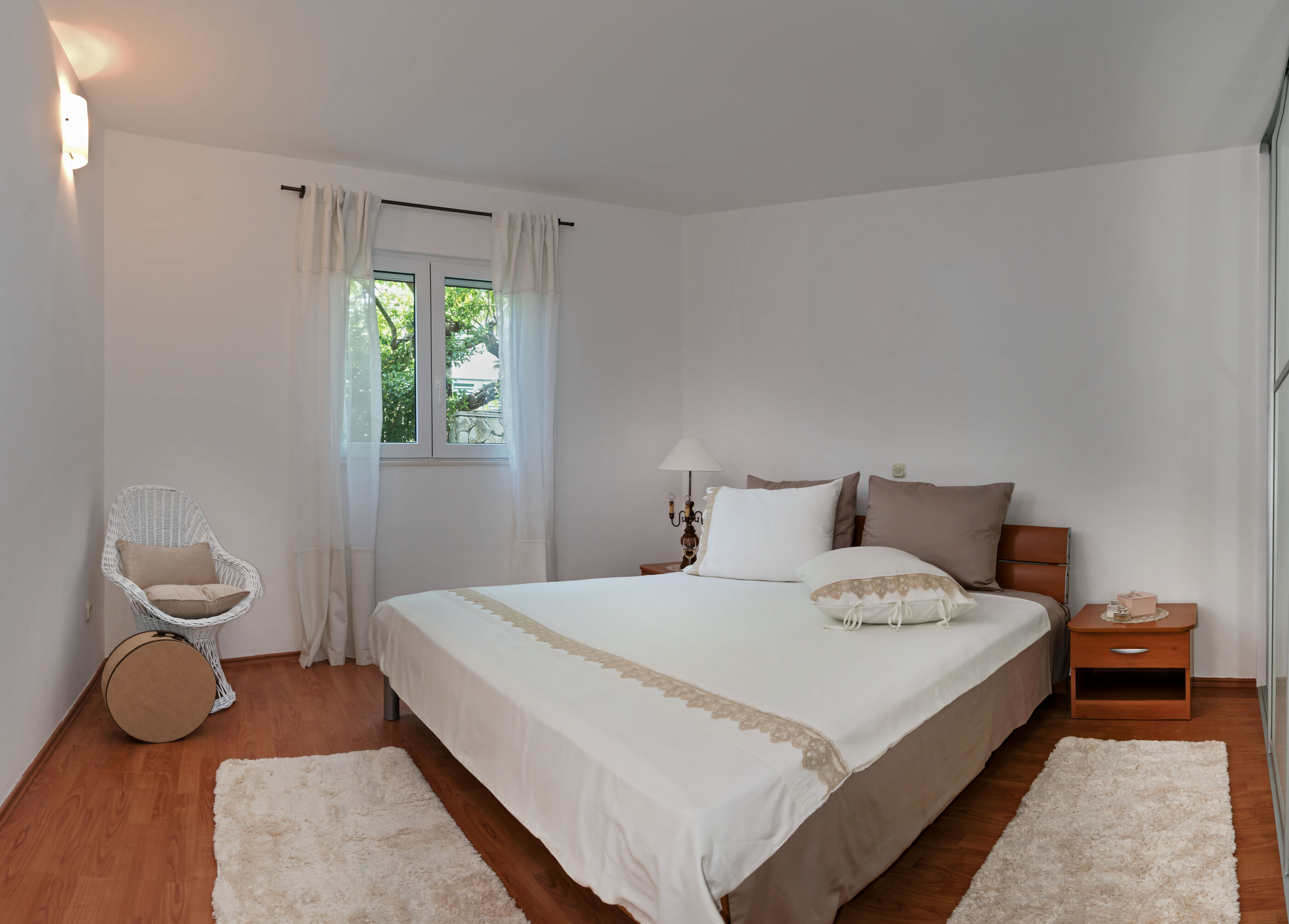 Apartments Roza 91041-A2