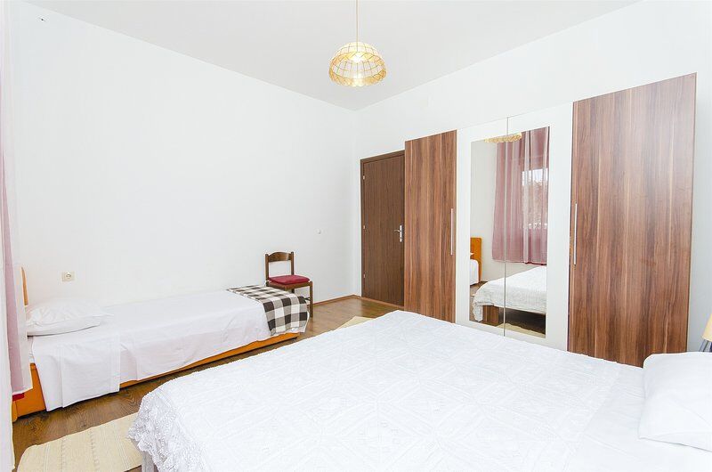Apartment Romeo 46441-A1