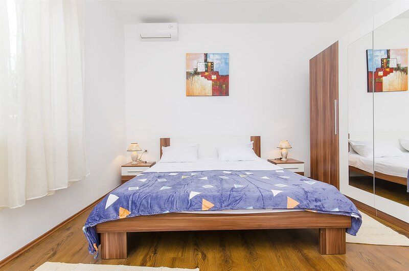 Apartment Romeo 46441-A1