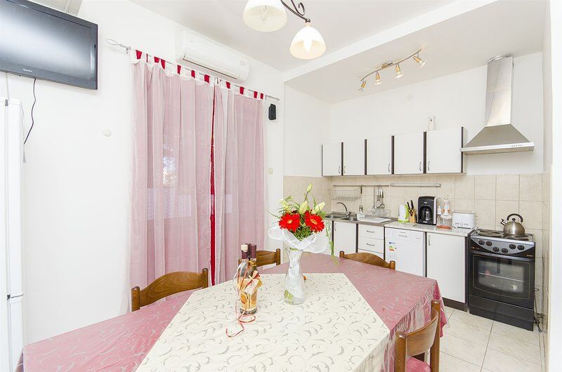 Apartment Romeo 46441-A1