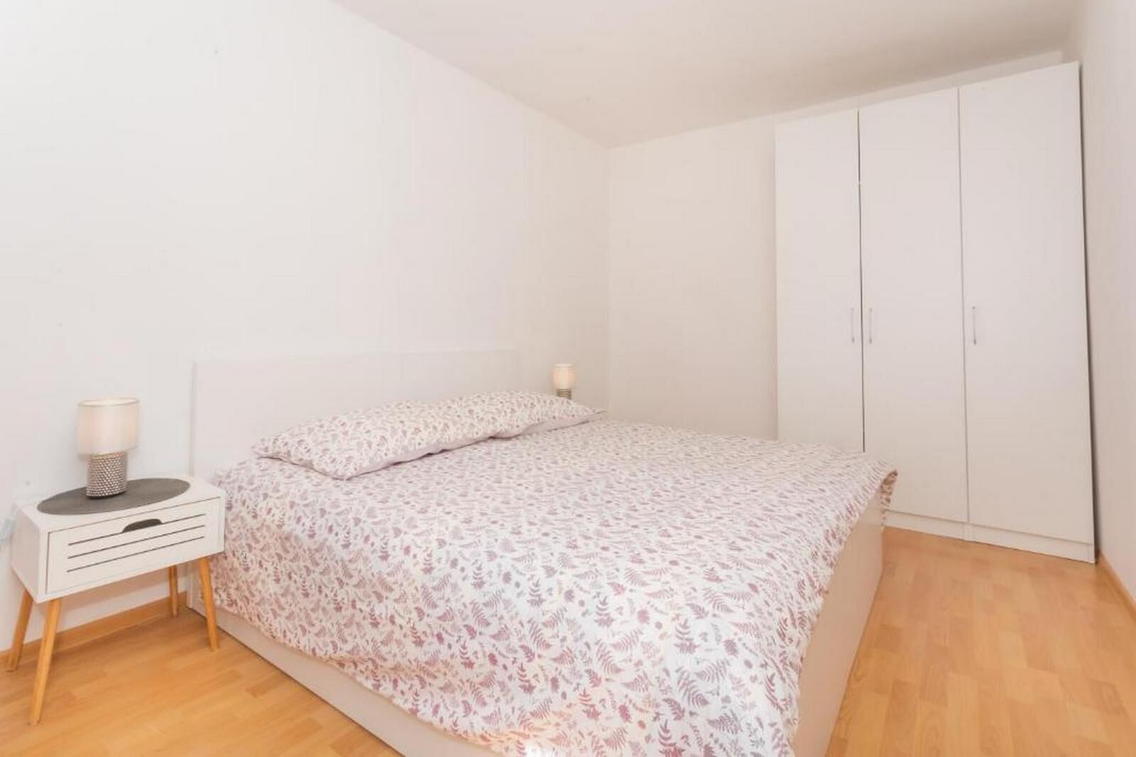 House MG 91171-K1