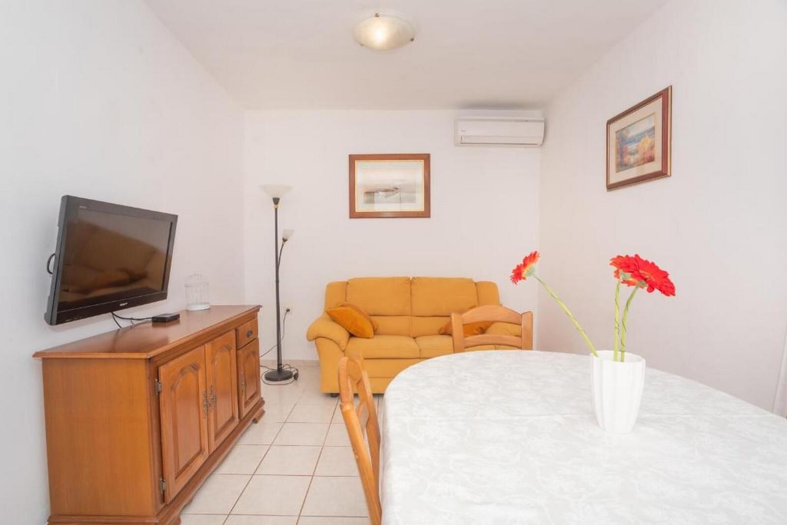 House MG 91171-K1
