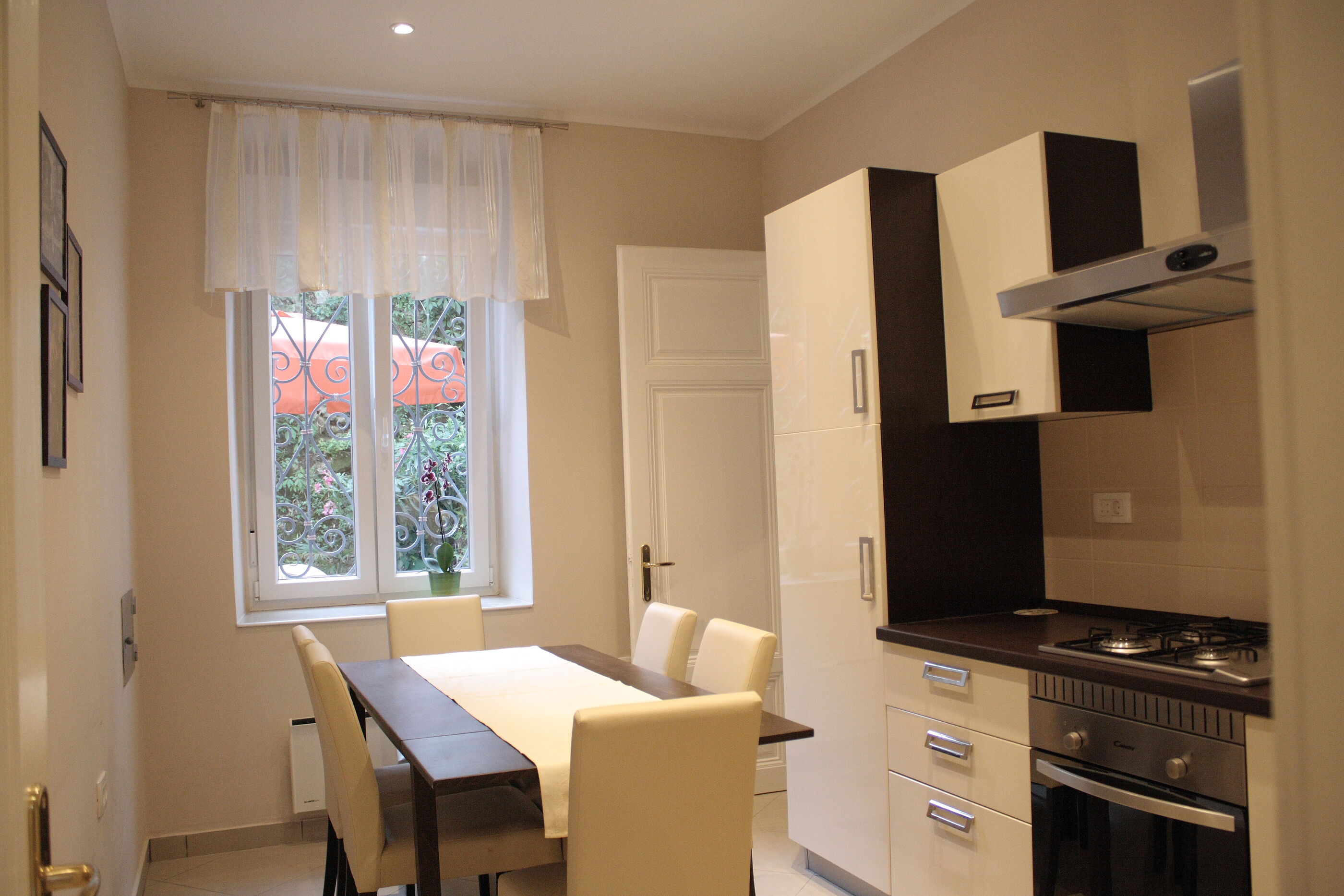 Apartments Rezine 65862-A1