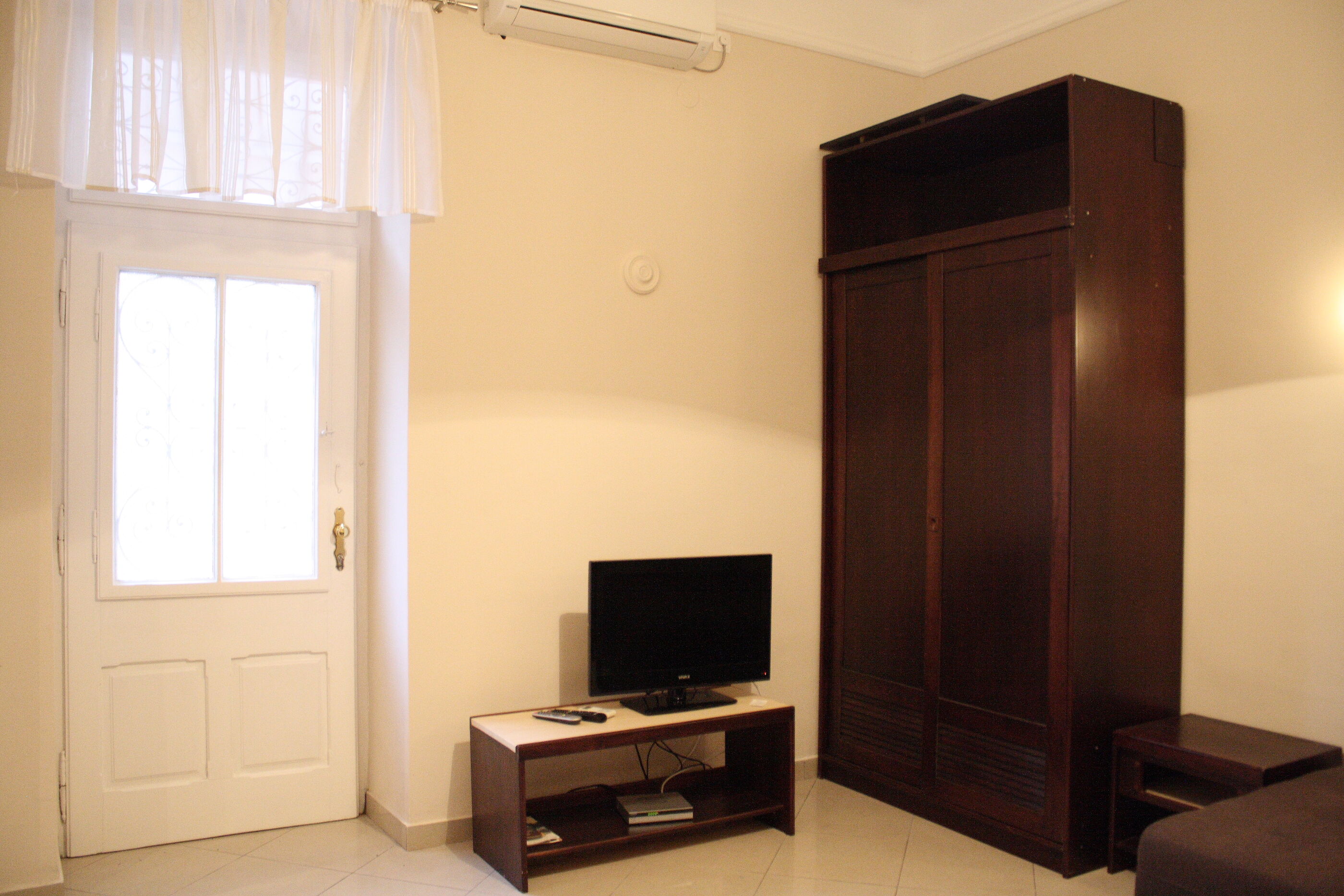 Apartments Rezine 65862-A1