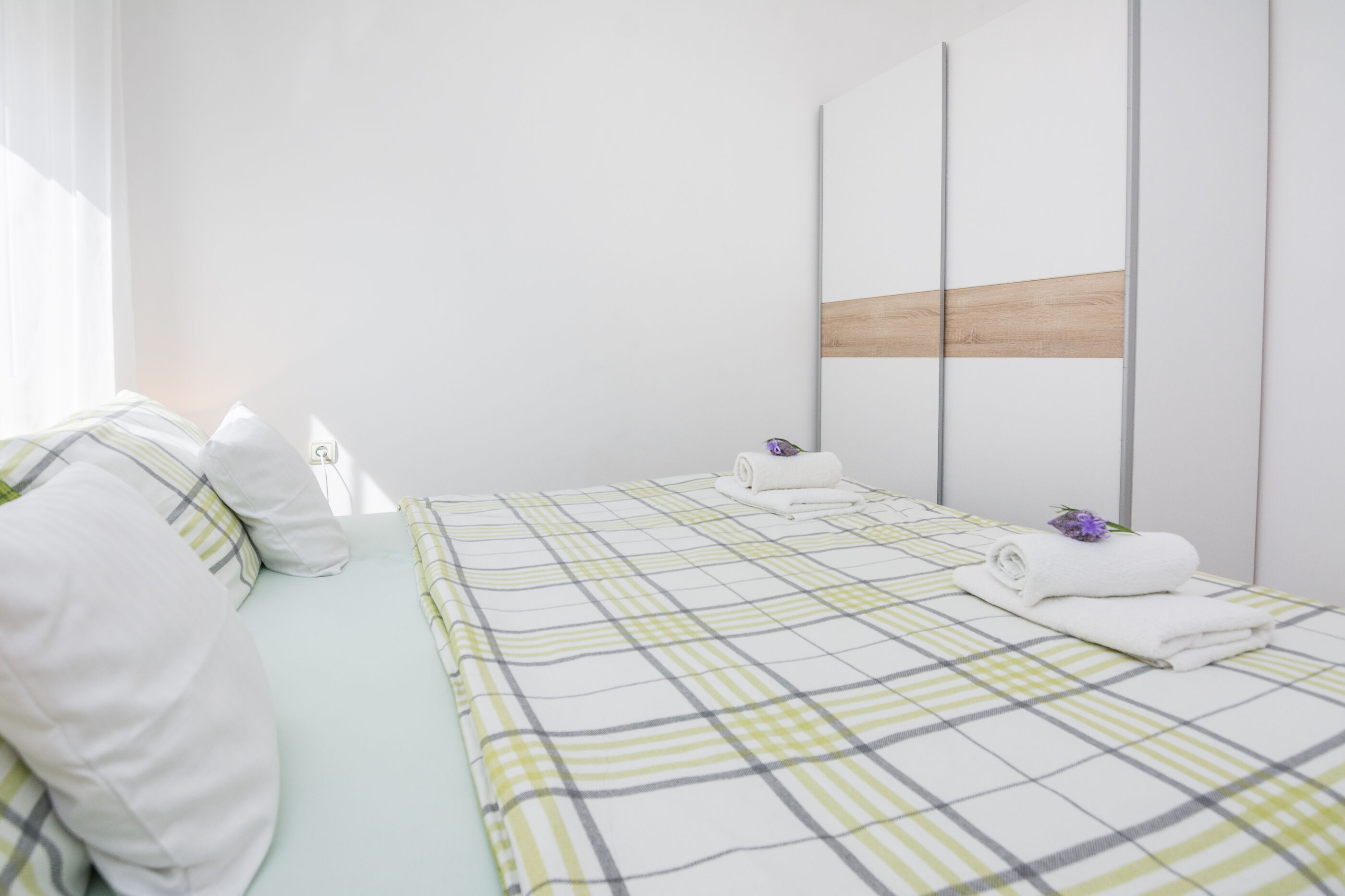 Apartments Zaklina 29784-A1