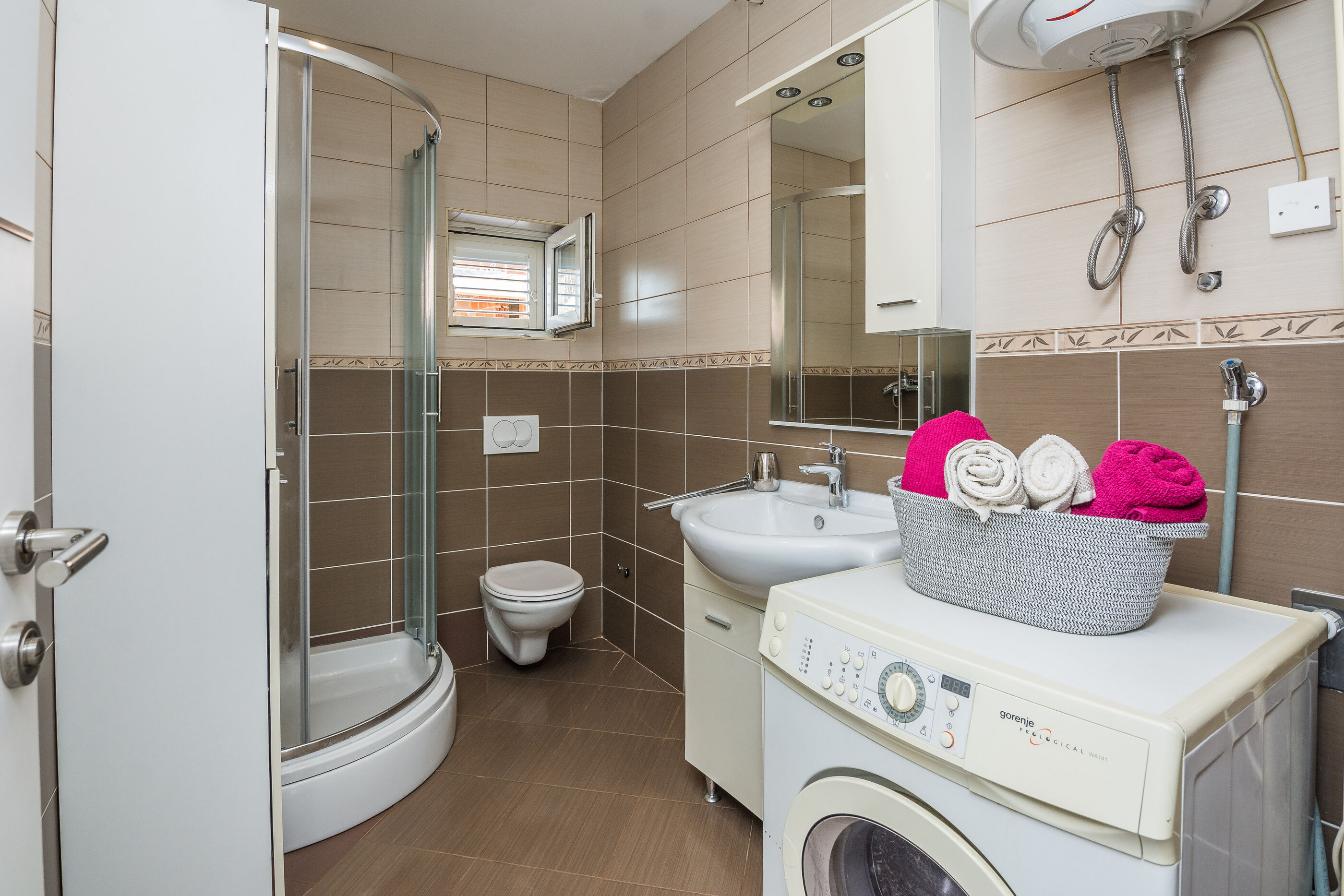 Apartment Filipovic 18436-A1