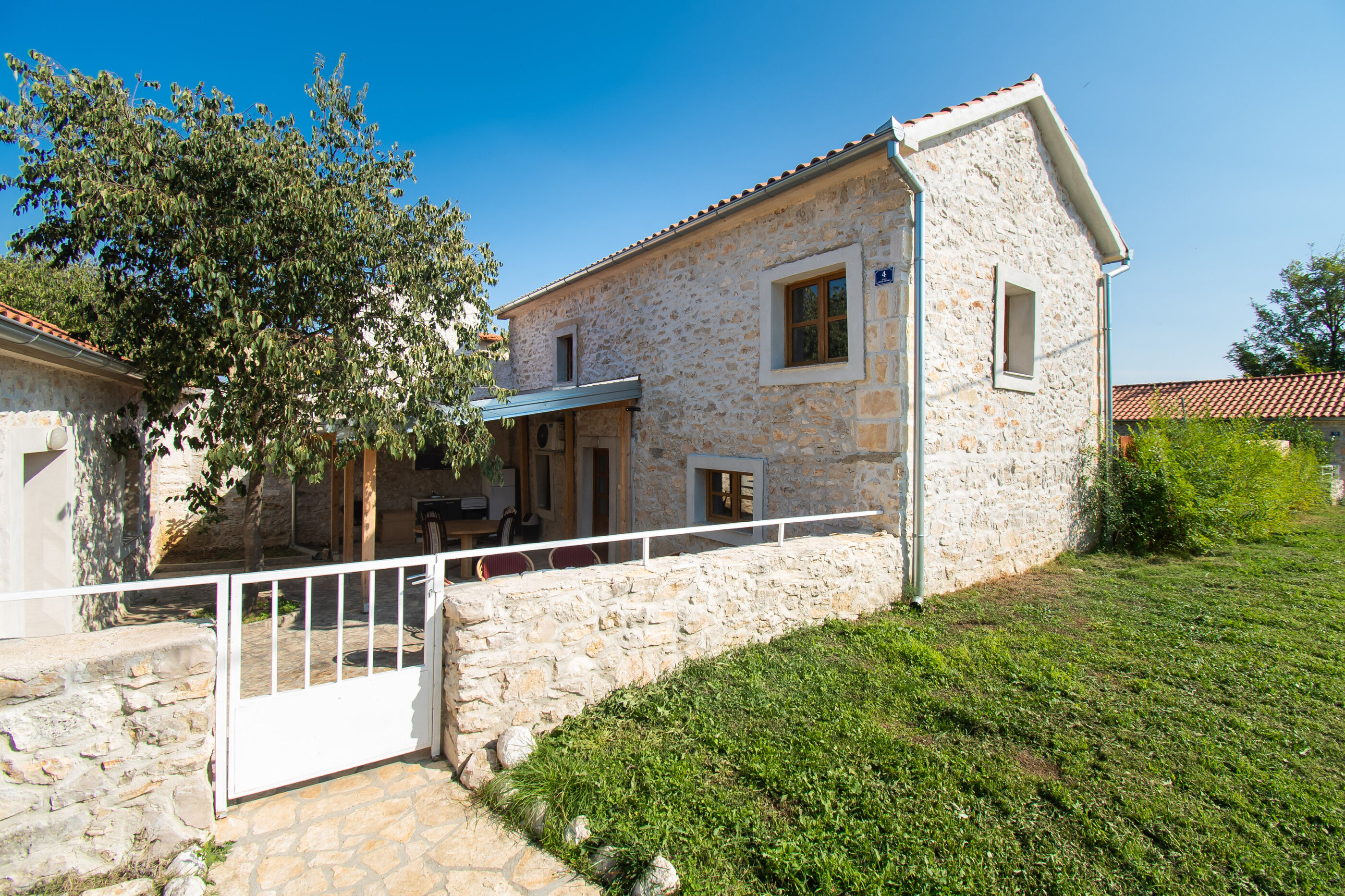House Stone Curlew 1 91061-K1