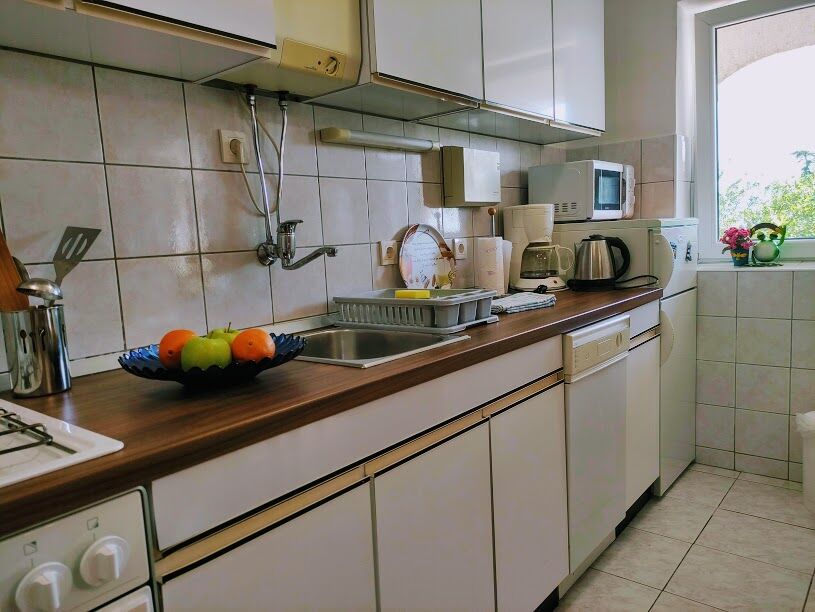 Apartments Mira 90871-A2