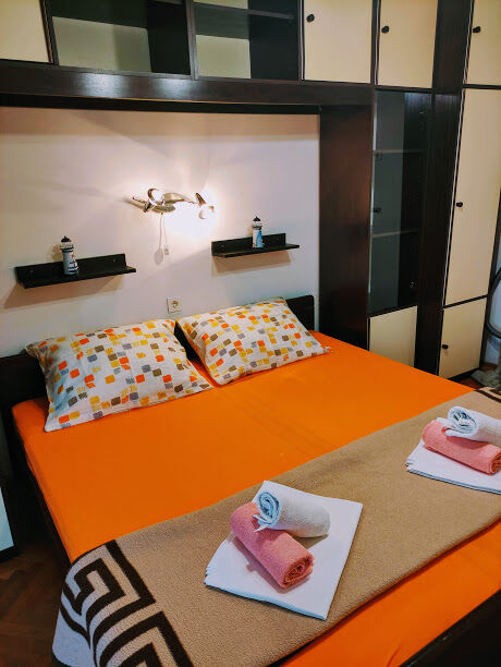Apartments Mira 90871-A2