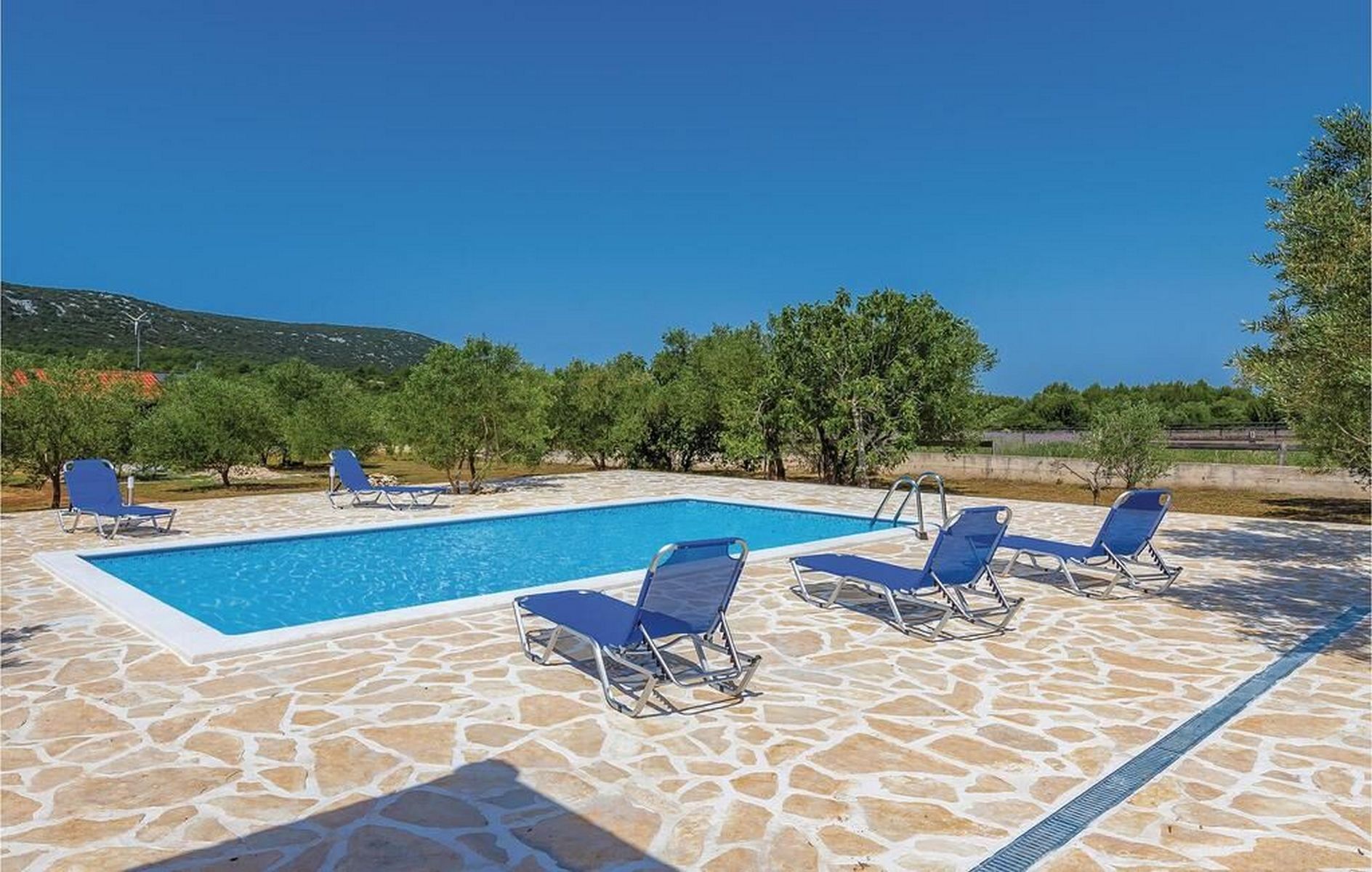 House Hacienda 80831-K1
