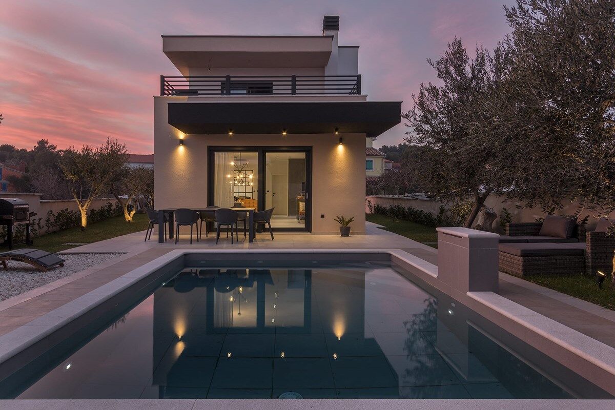 Villa M Premantura 74254-K1