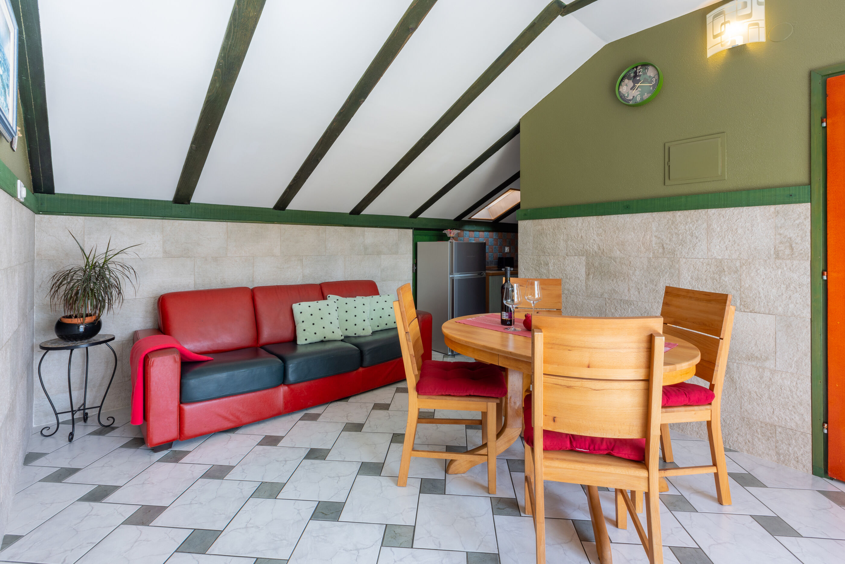 Apartment RIKY 62737-A1