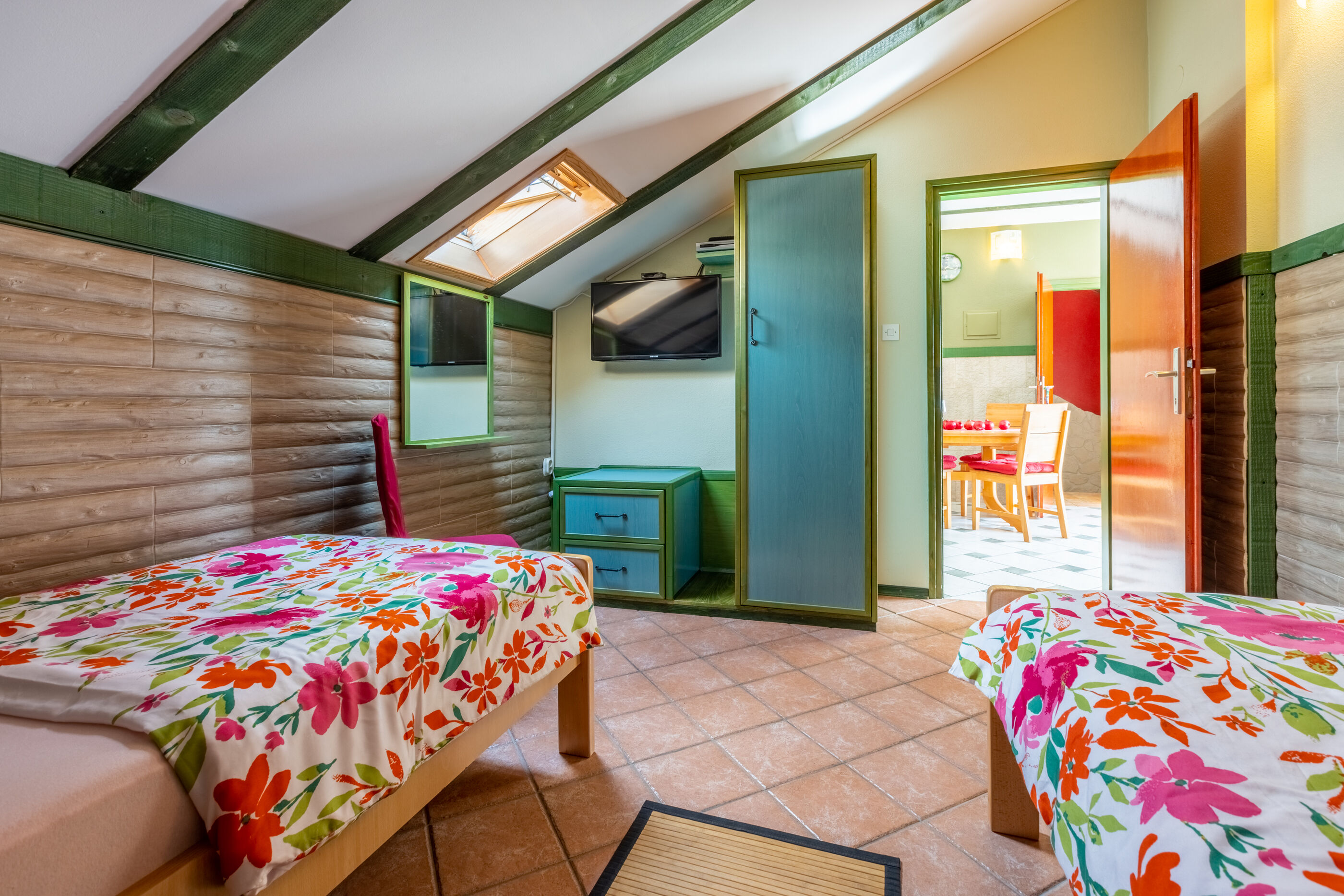 Apartment RIKY 62737-A1