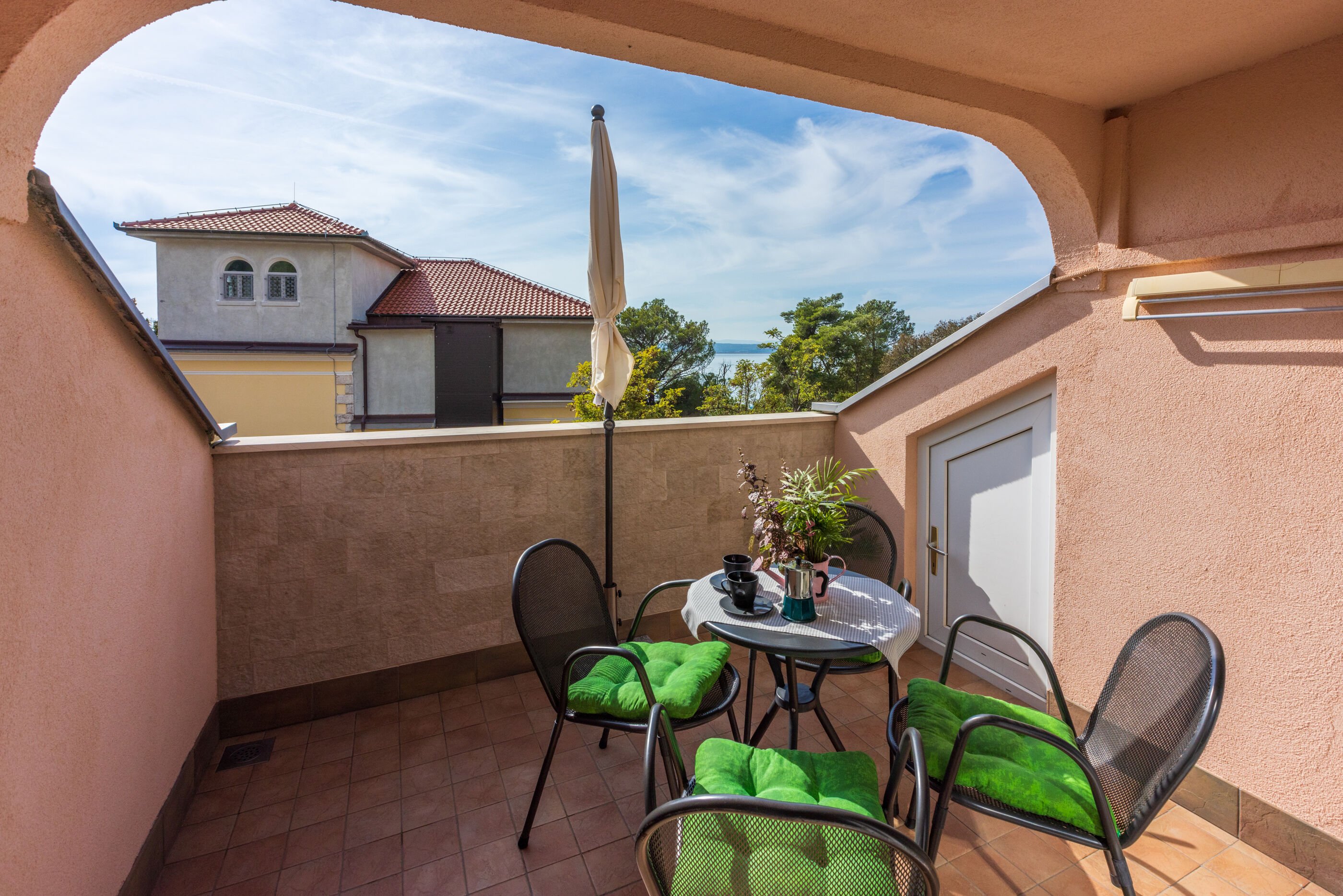 Apartment RIKY 62737-A1