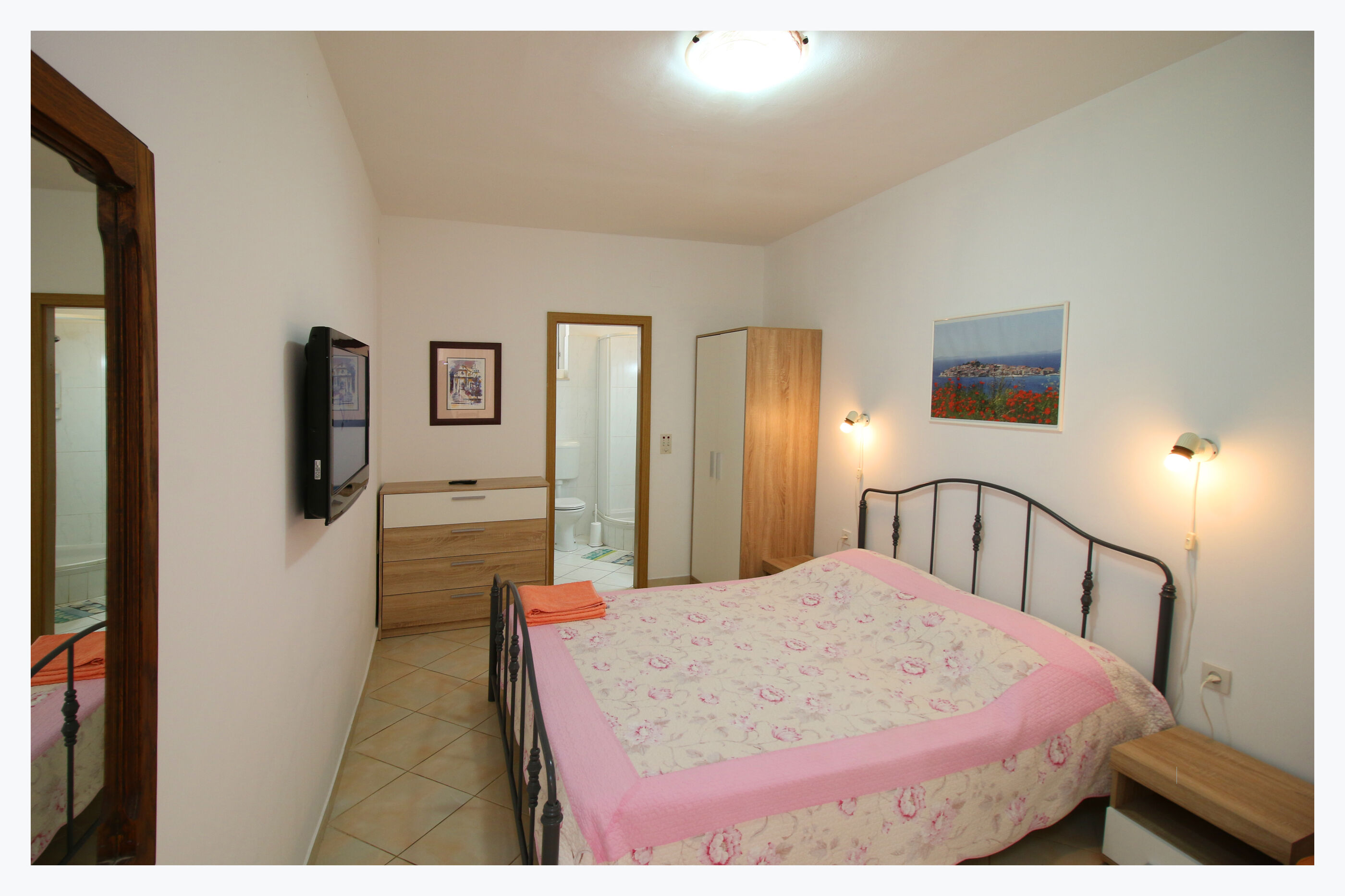 Apartments Eva 61081-A2