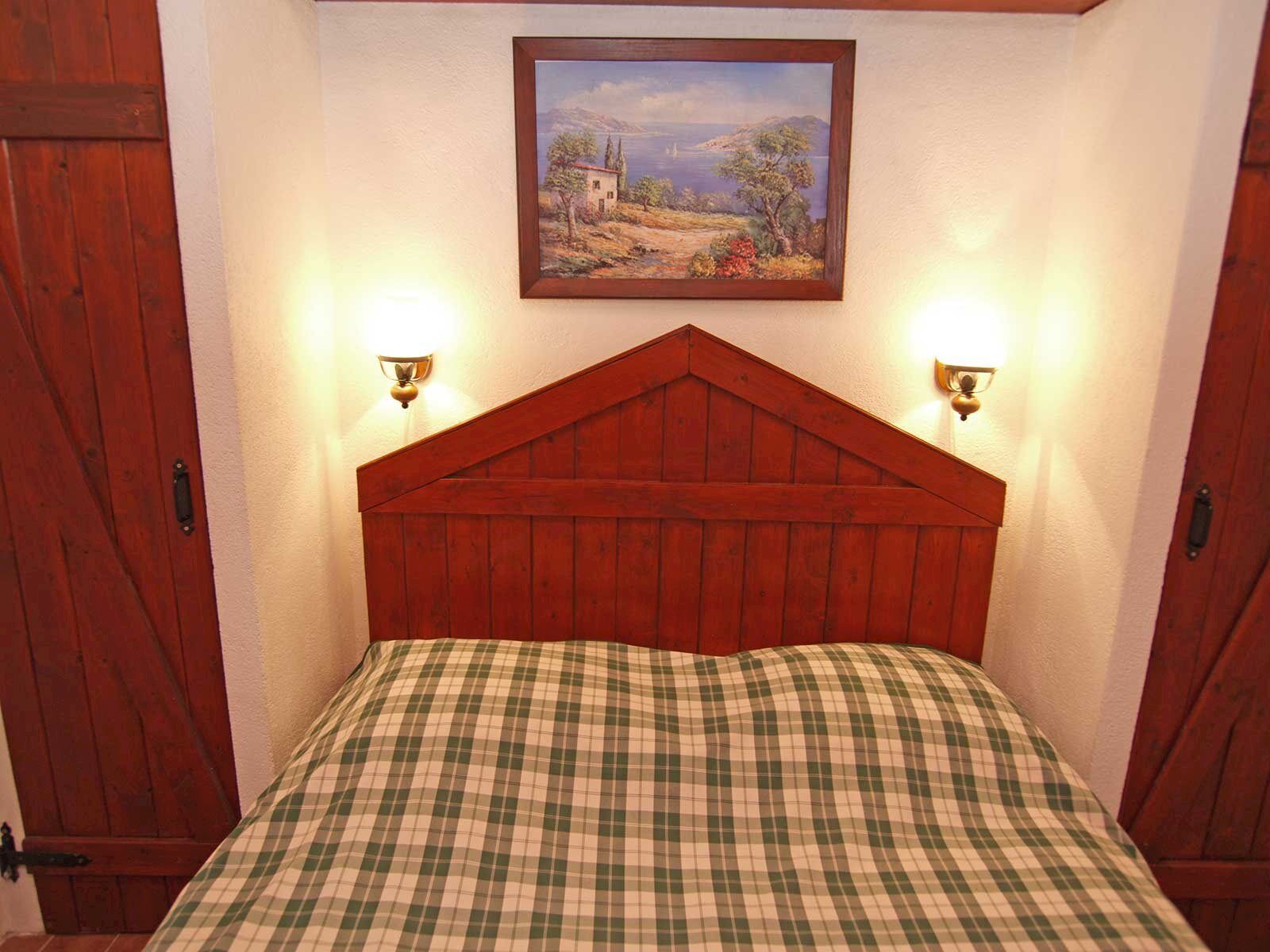 Apartments Cvita 64511-A1