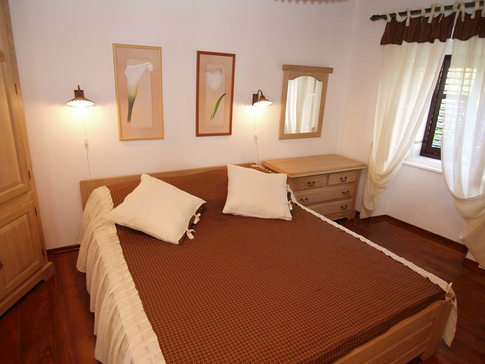 Apartment Renata 64771-A2