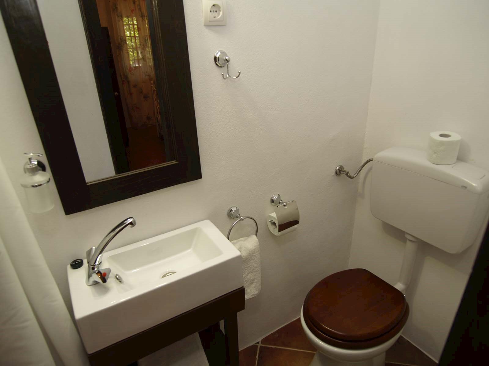 Apartment Renata 64771-A1