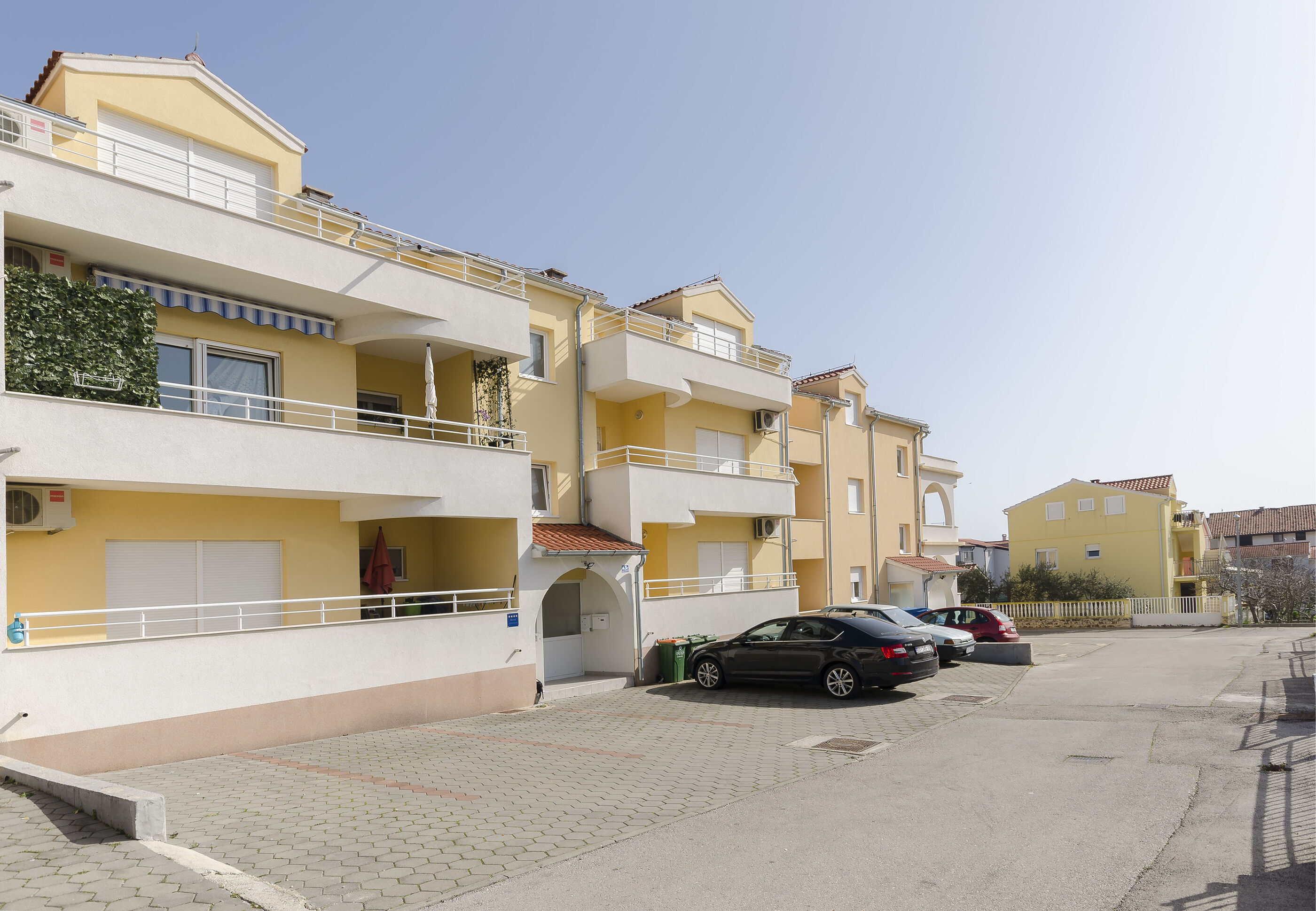 Apartment Fourstars 91361-A1