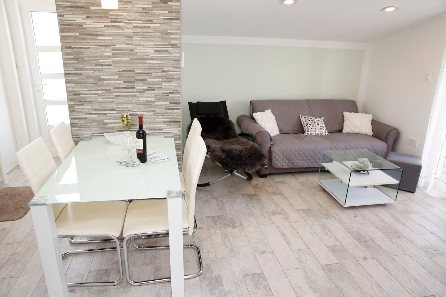 Apartment Darinka 91371-A1