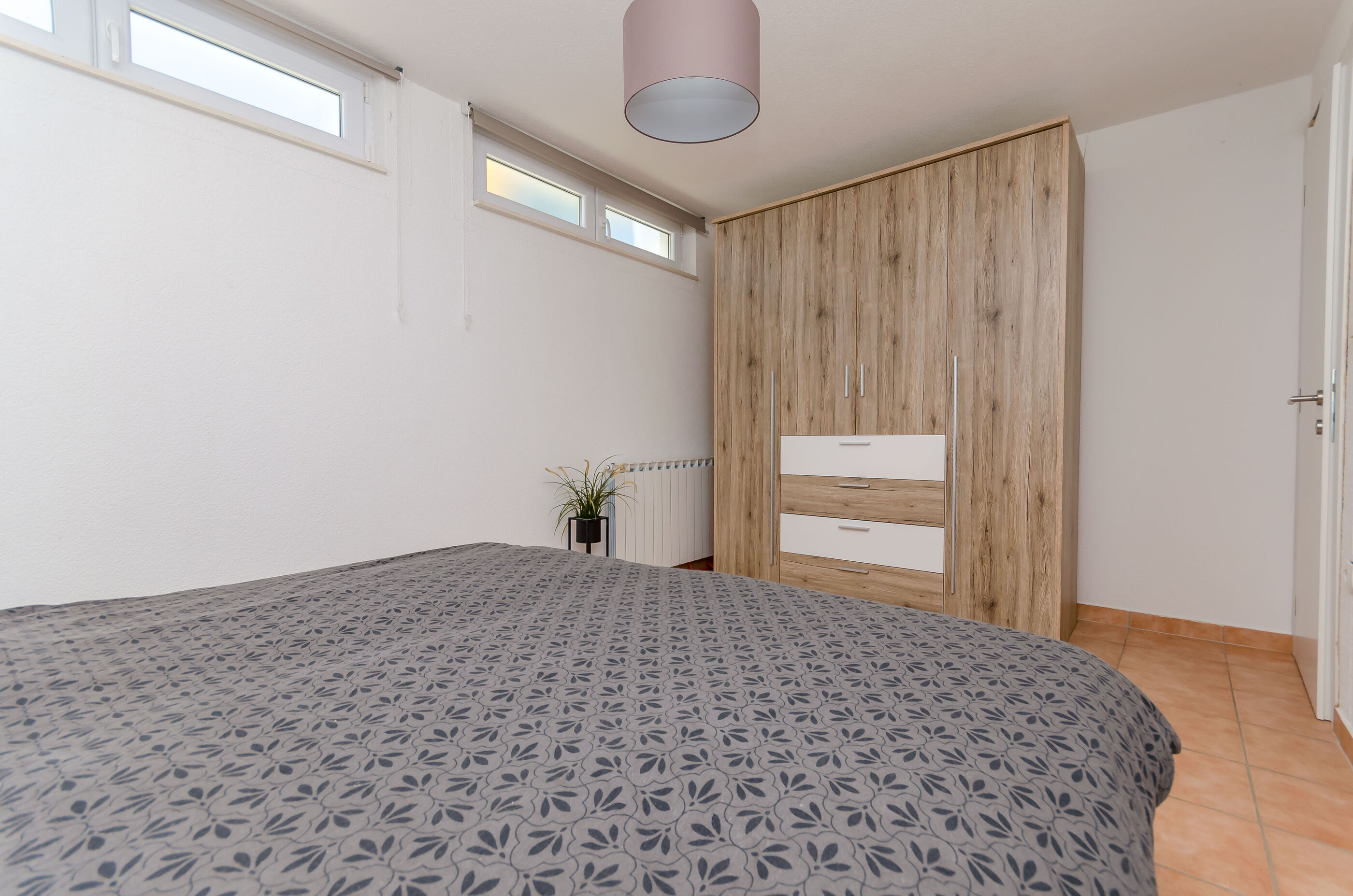 Apartment Rea 90361-A1