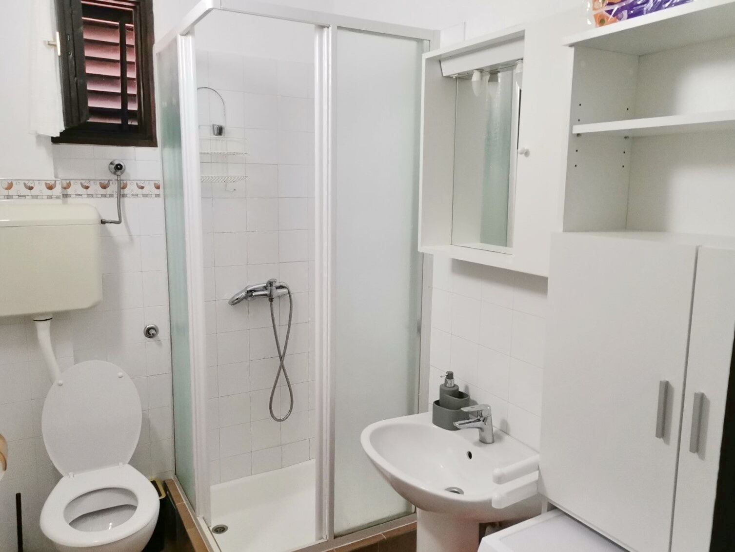 Apartments Bugi 69371-A1