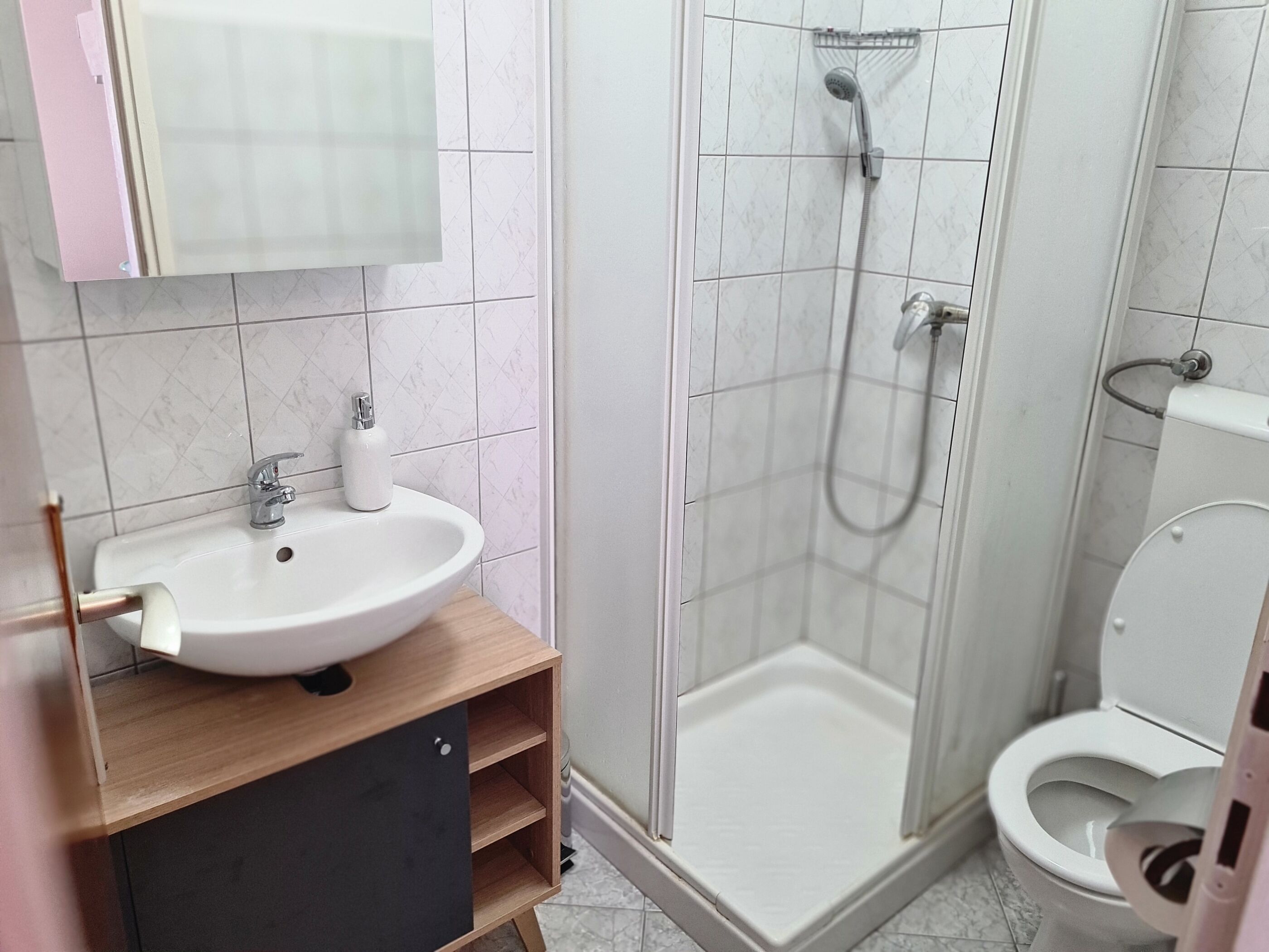 Apartments Bugi 69371-A2