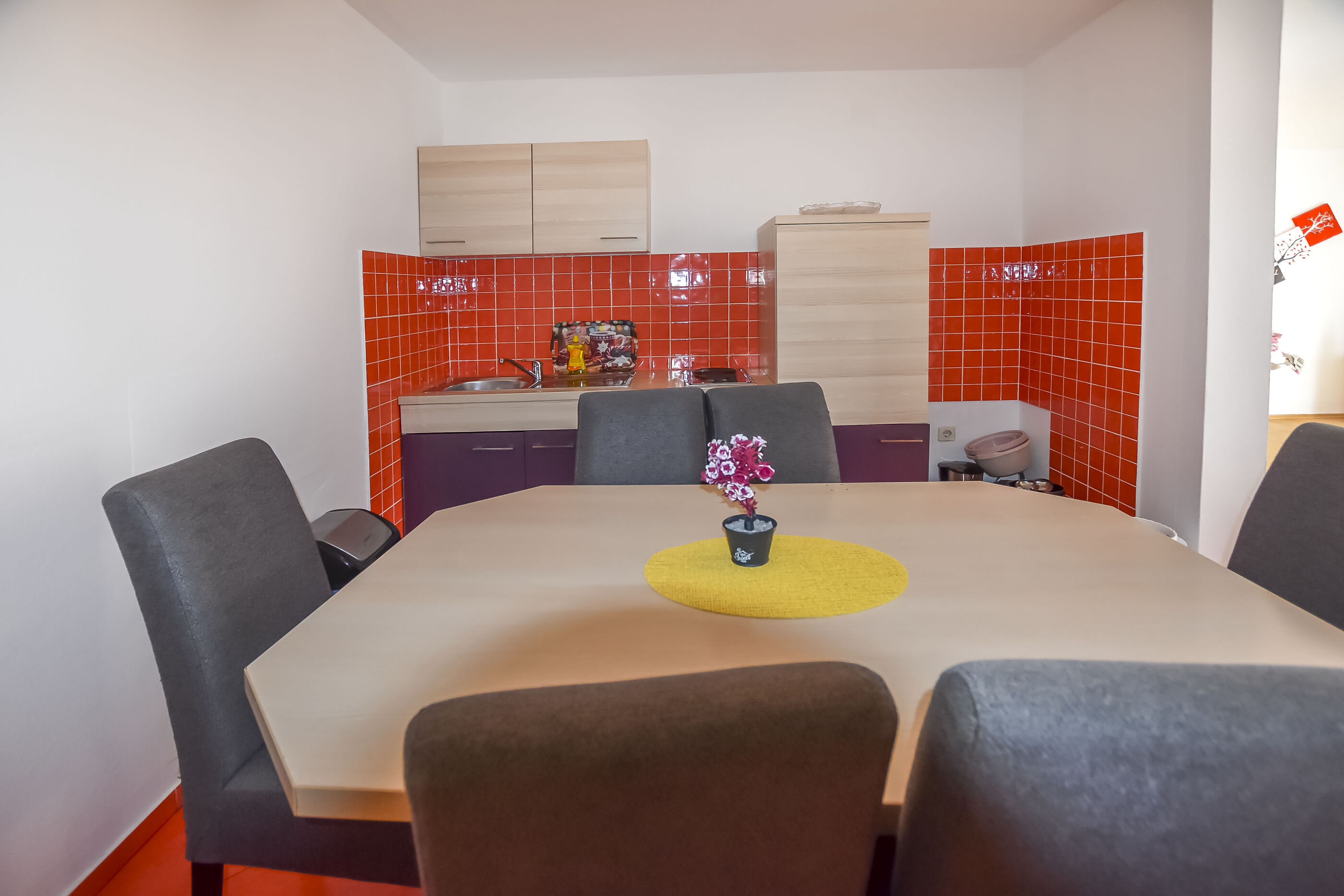 House Levanat 90851-K1