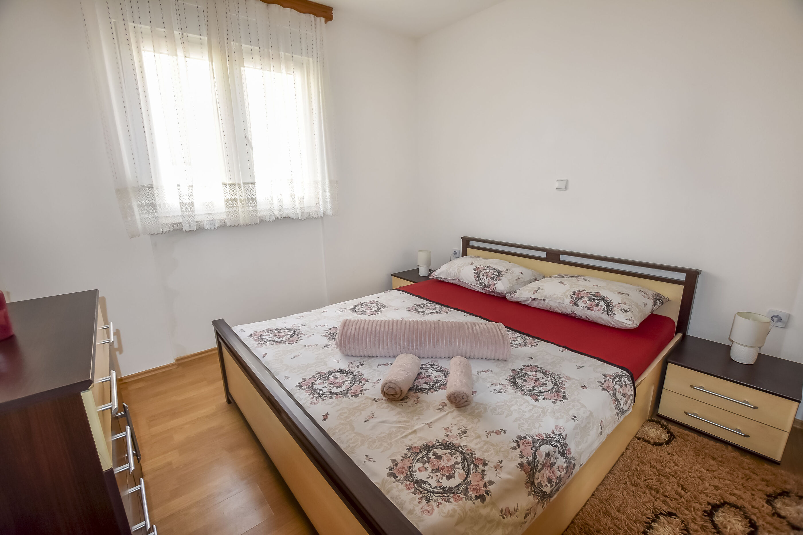 House Levanat 90851-K1