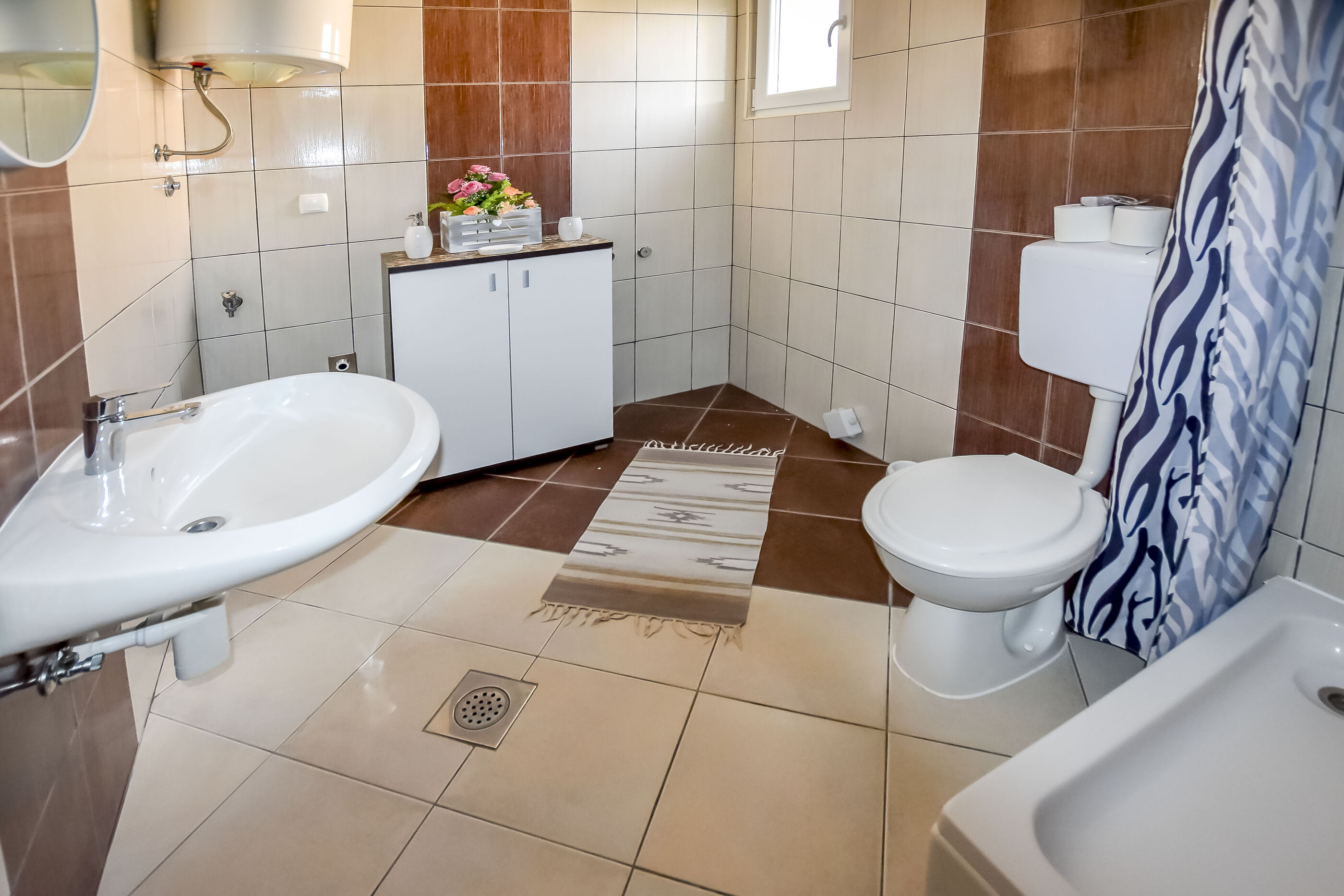 House Levanat 90851-K1