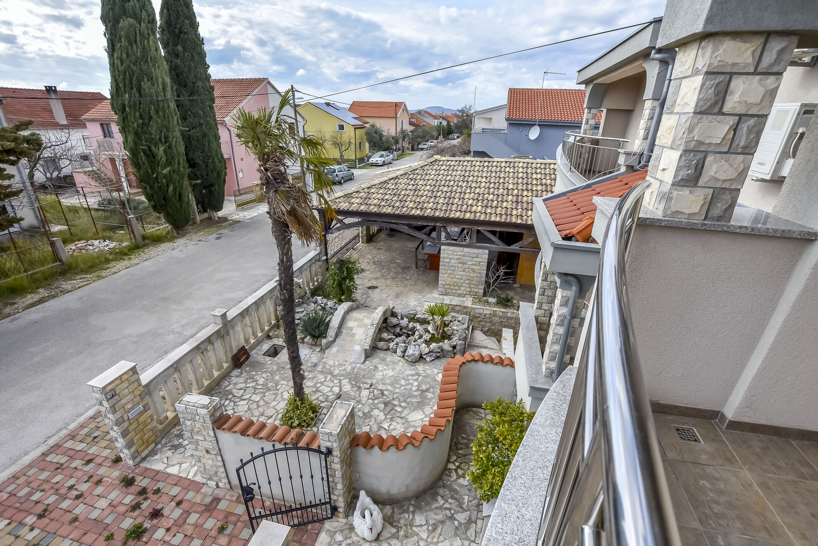 House Levanat 90851-K1
