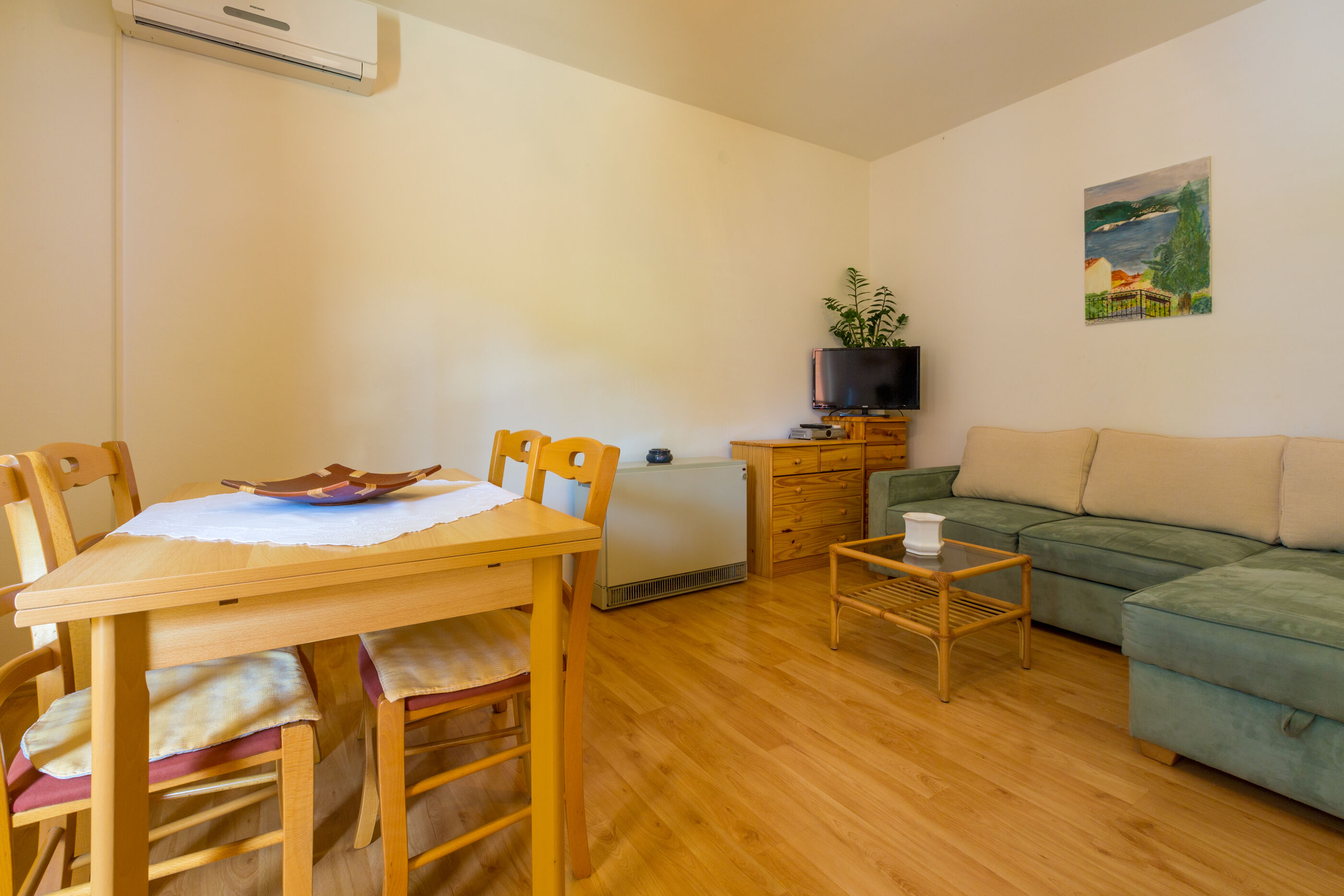 Apartments Dora 66451-A2