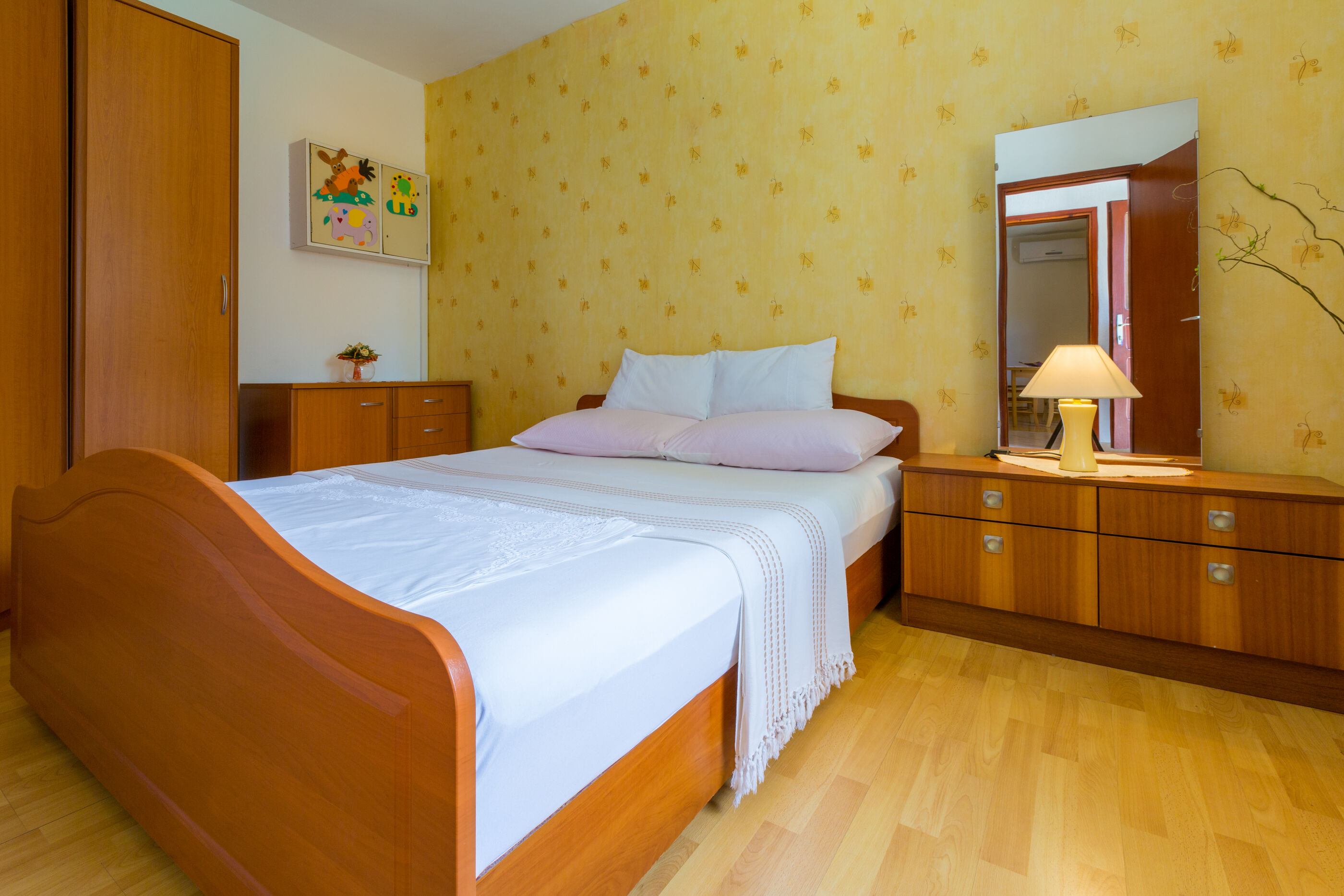 Apartments Dora 66451-A2