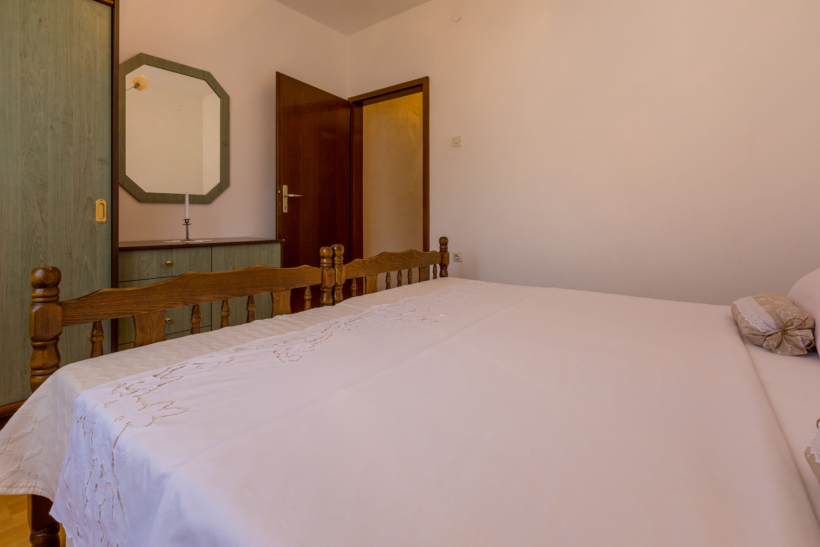 Apartments Dora 66451-A3
