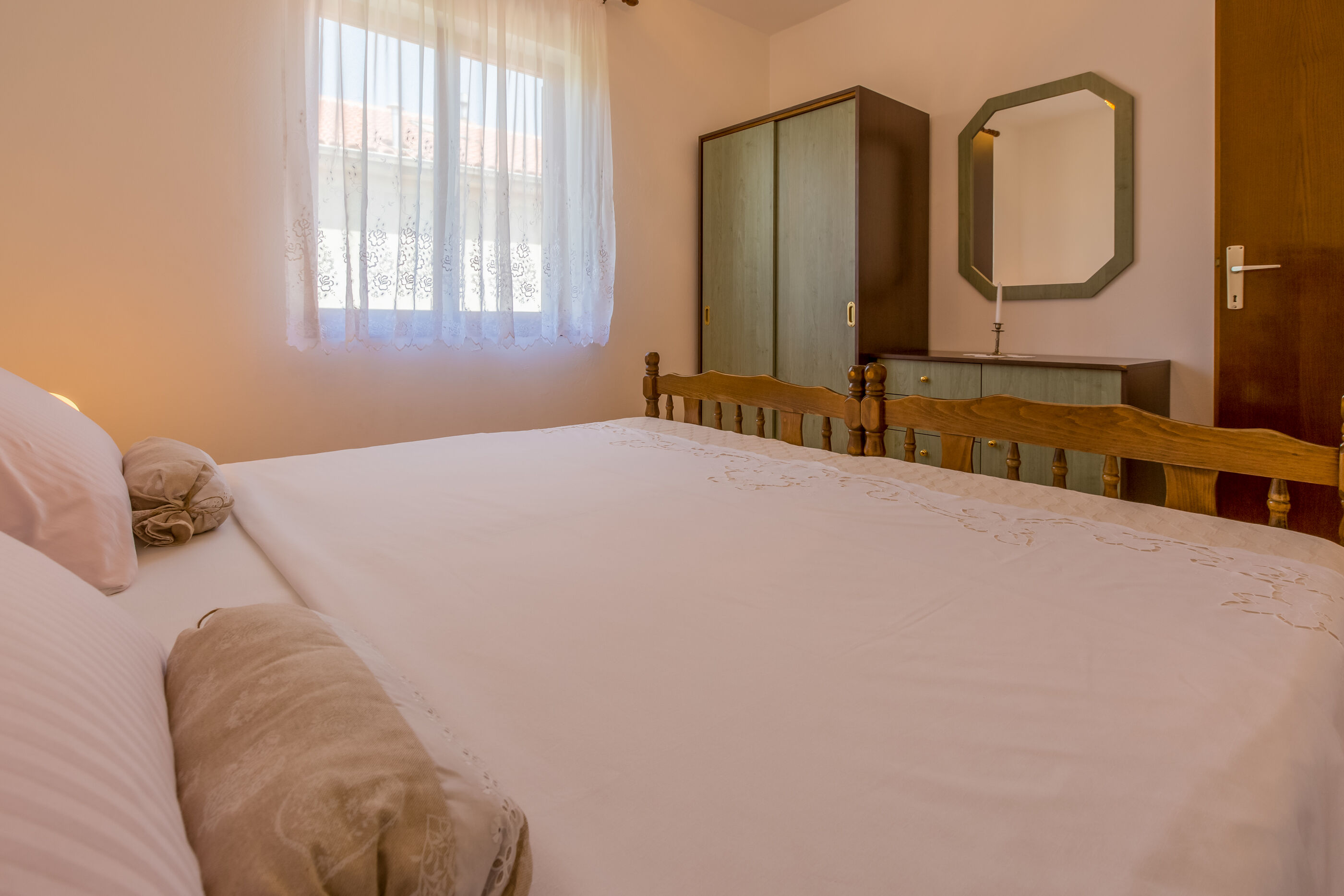 Apartments Dora 66451-A3