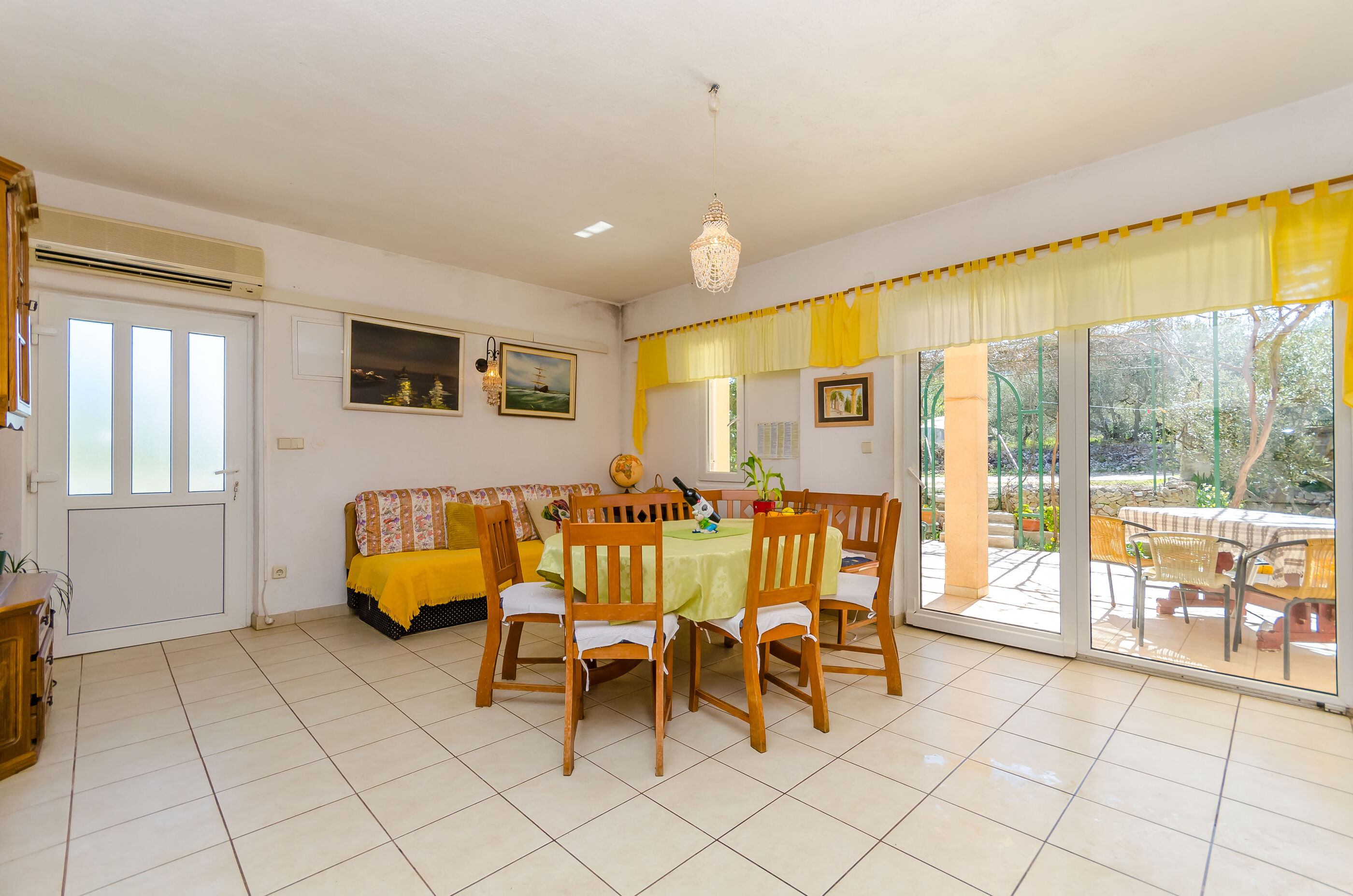 Apartments Stara Maslina 91531-A1