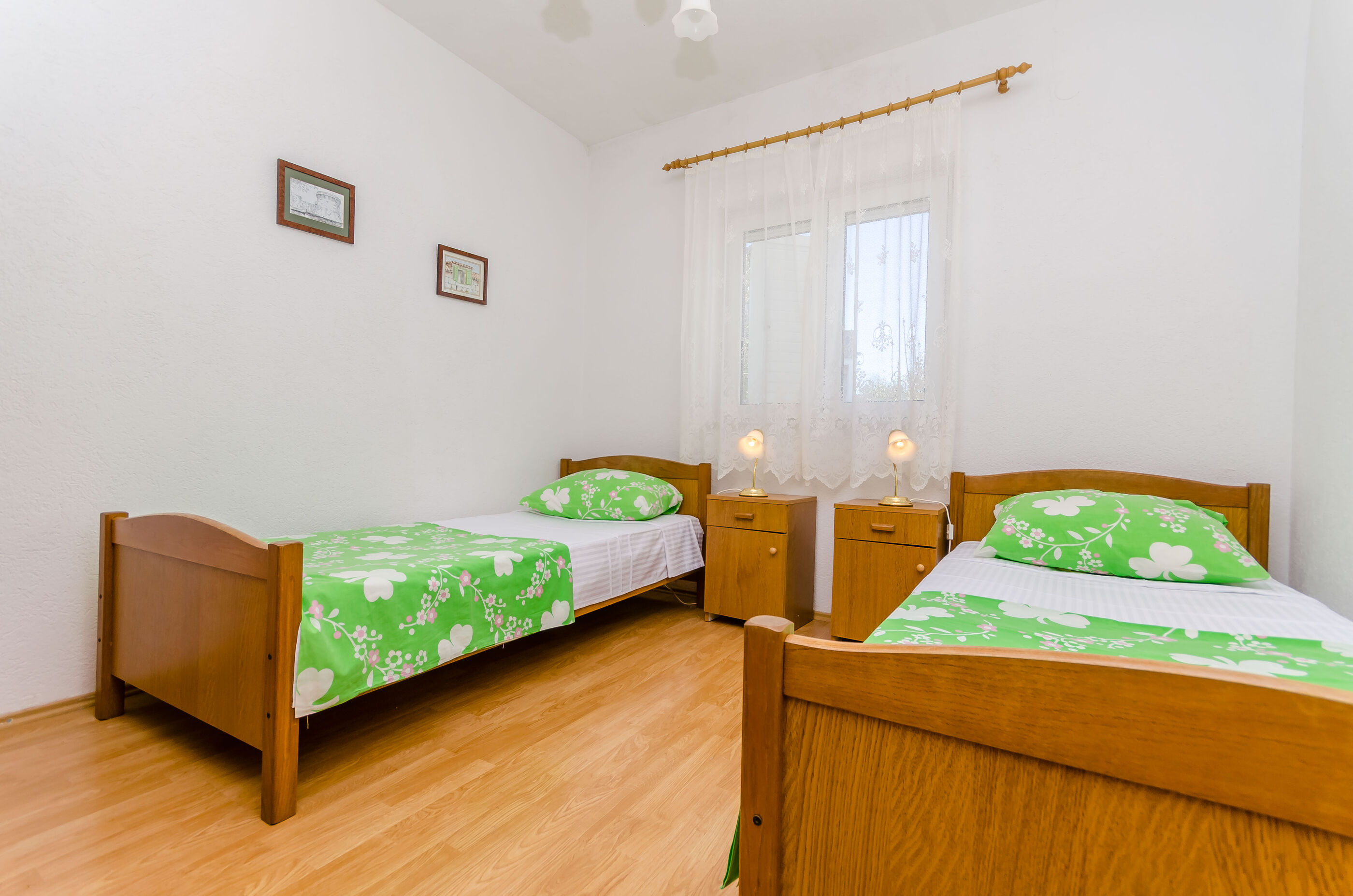 Apartments Stara Maslina 91531-A1