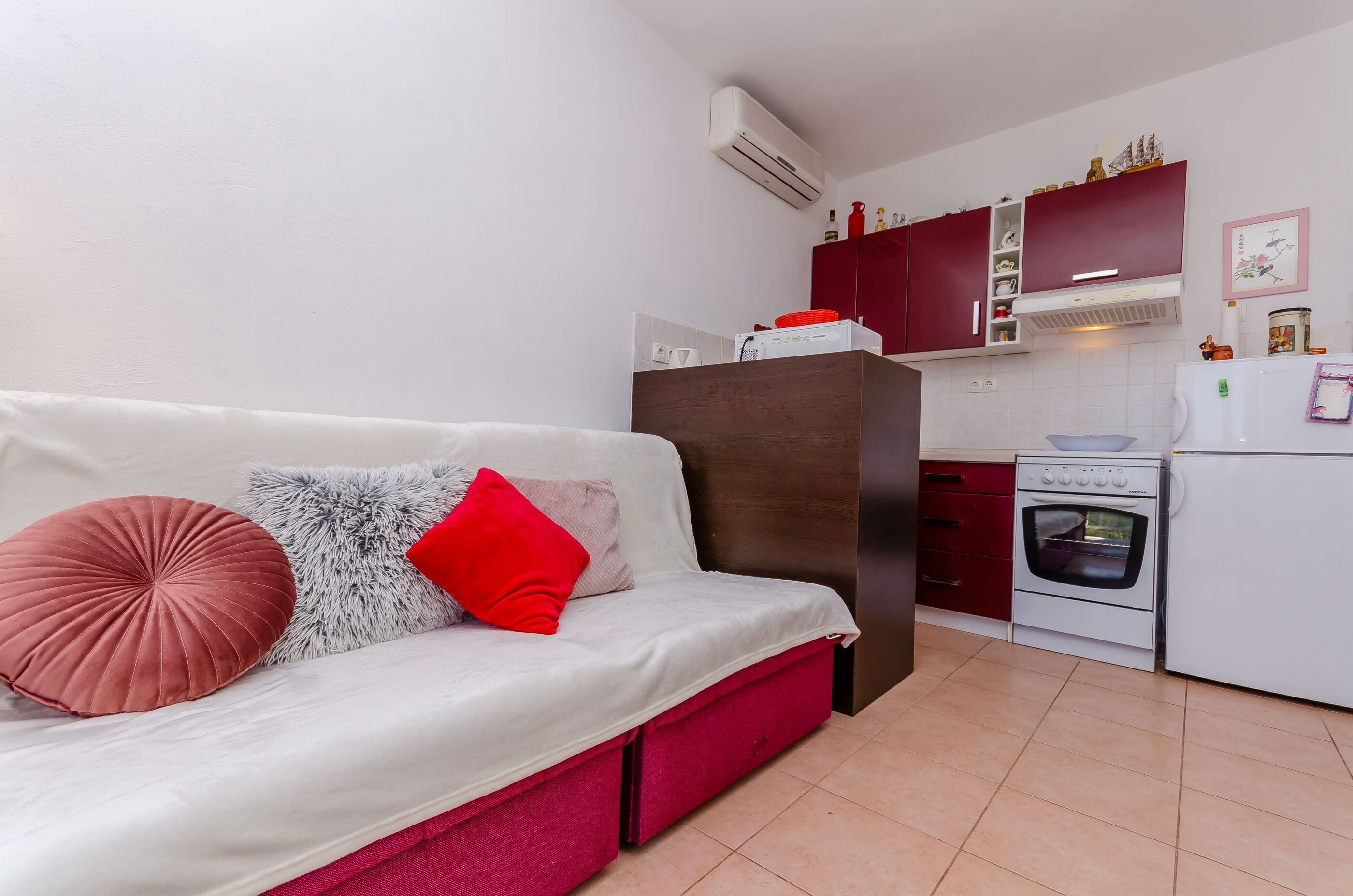 Apartments Stara Maslina 91531-A3