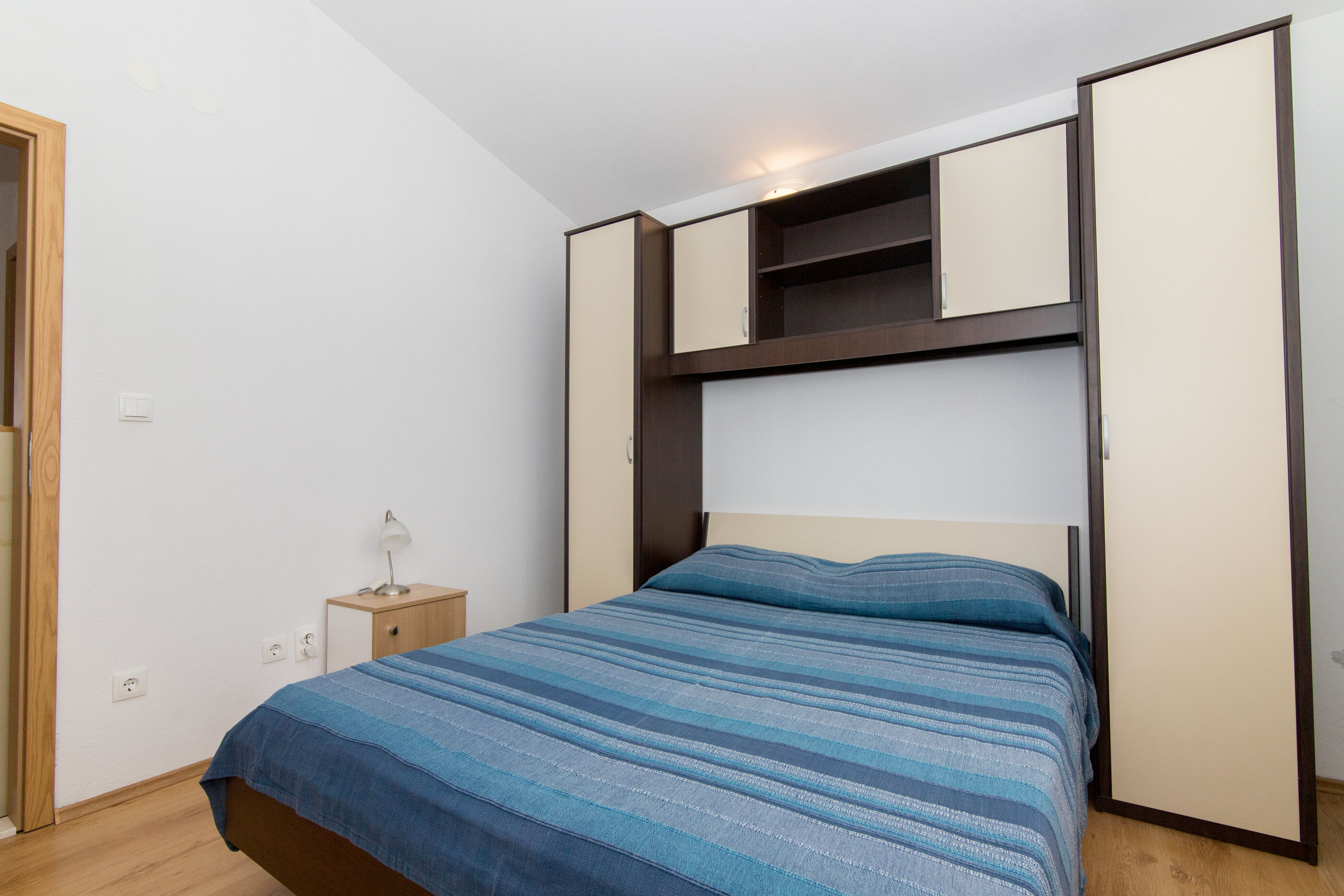 Apartments Kuscevic Kanica 57681-A2