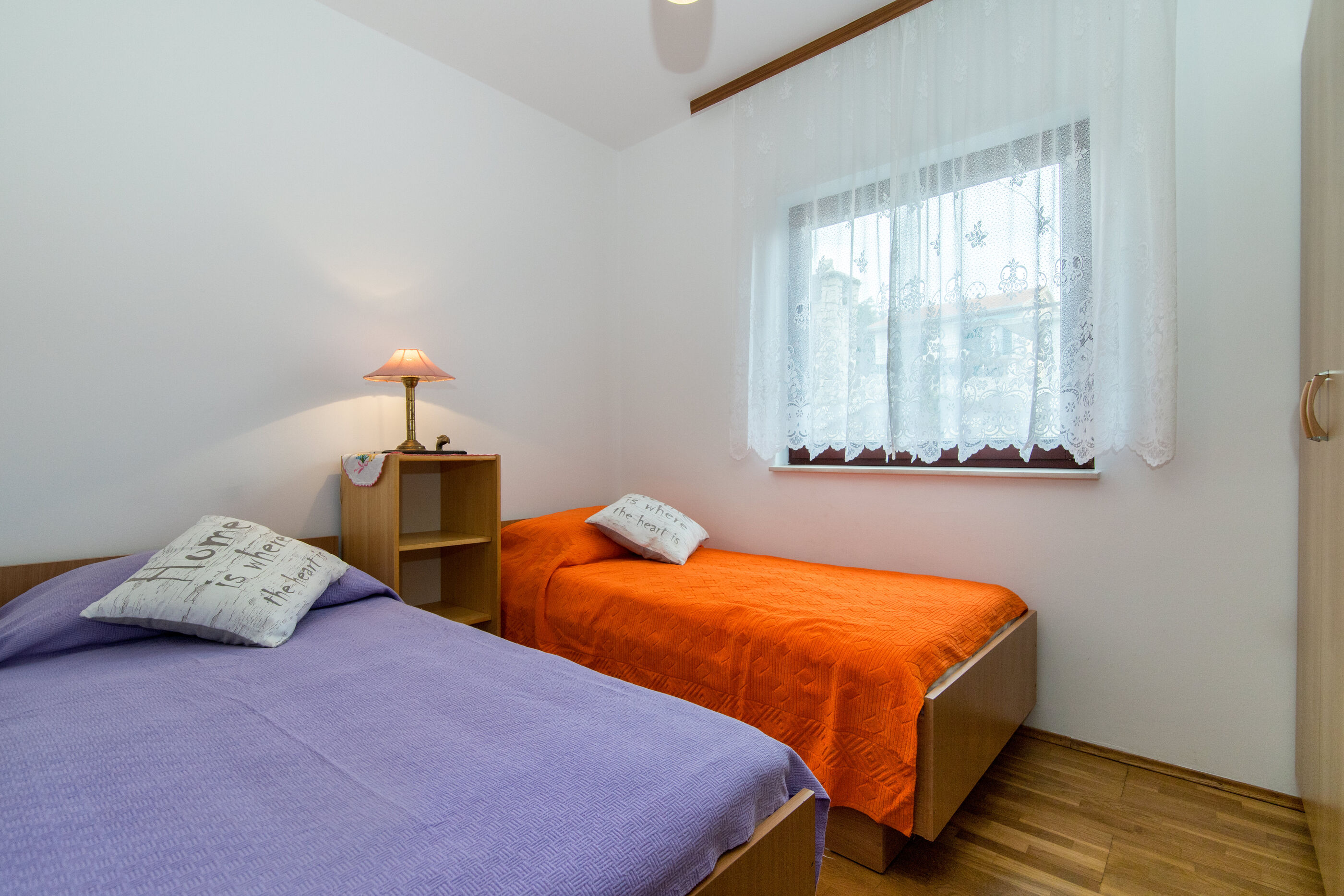 Apartments Kuscevic Kanica 57681-A1