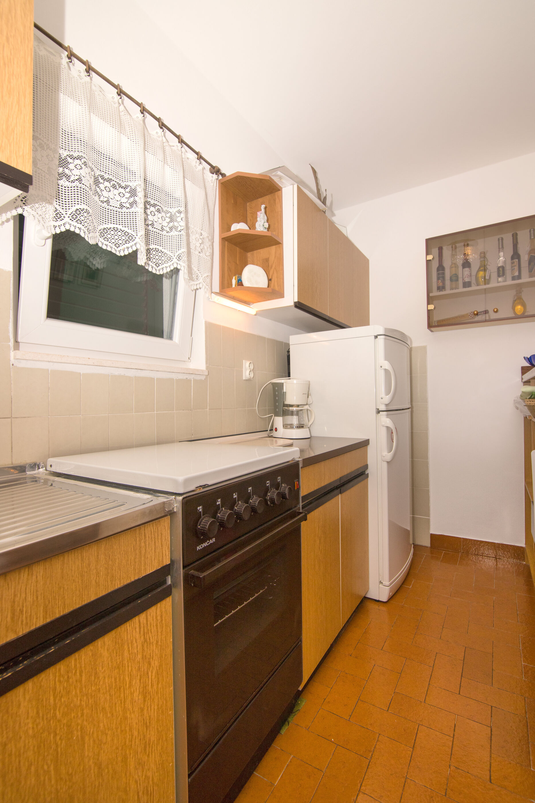 Apartments Kuscevic Kanica 57681-A1