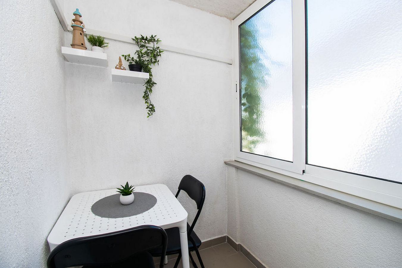 Apartments Crljenko 25301-A2