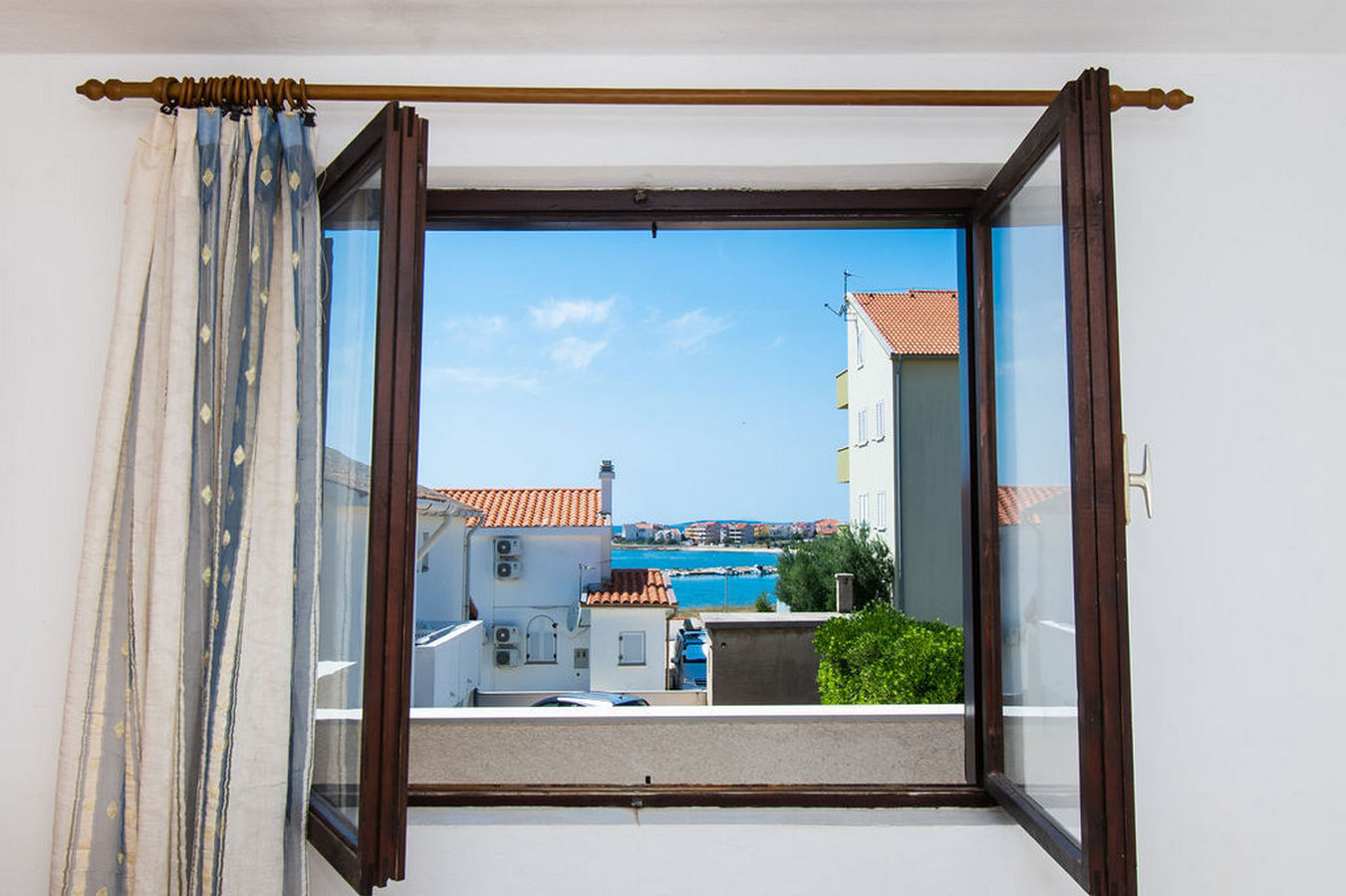 Apartments Crljenko 25301-A3